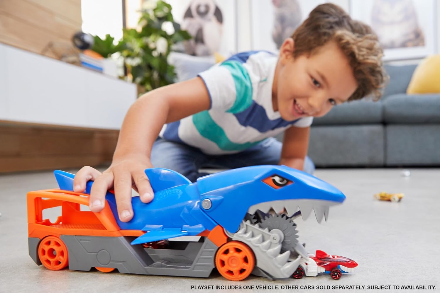 Thumbnail 1 de Hot Wheels City Requin Transporteur : Camion Shark Bite, transport et rangement intégré jusqu’à 5 véhicules