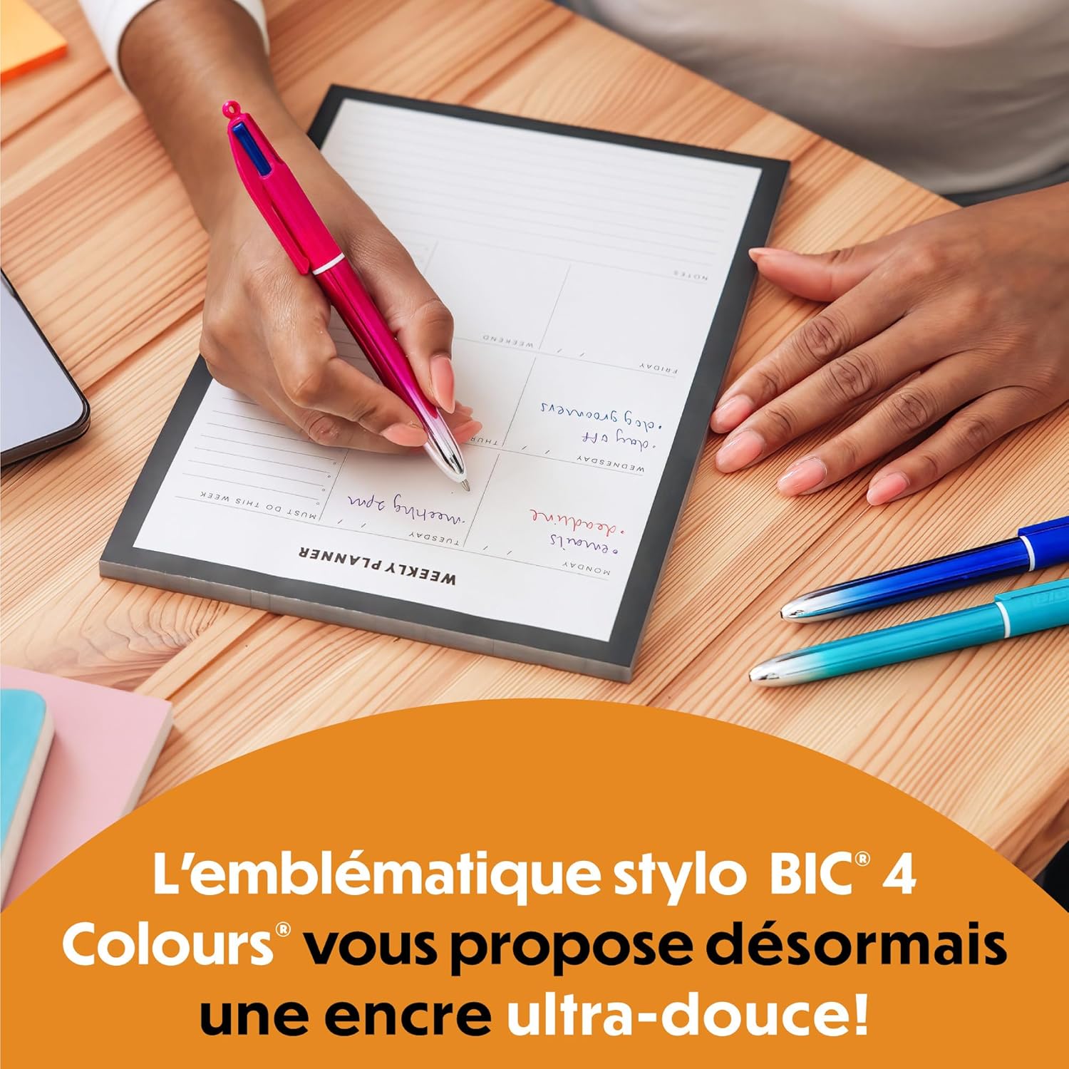 Thumbnail 3 de BIC 4 Couleurs Smooth – Stylos-billes rétractables à pointe moyenne (1 mm) – Pack de 5