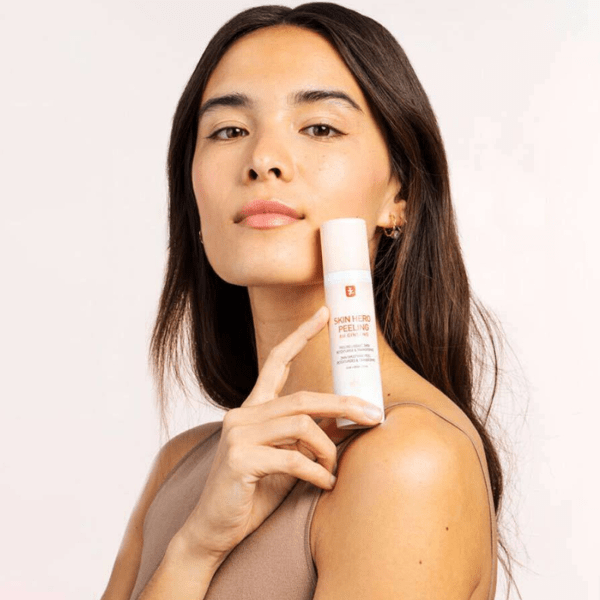 Thumbnail 1 de Erborian Skin Hero Peeling 50 ml — exfoliante facial suave 💄