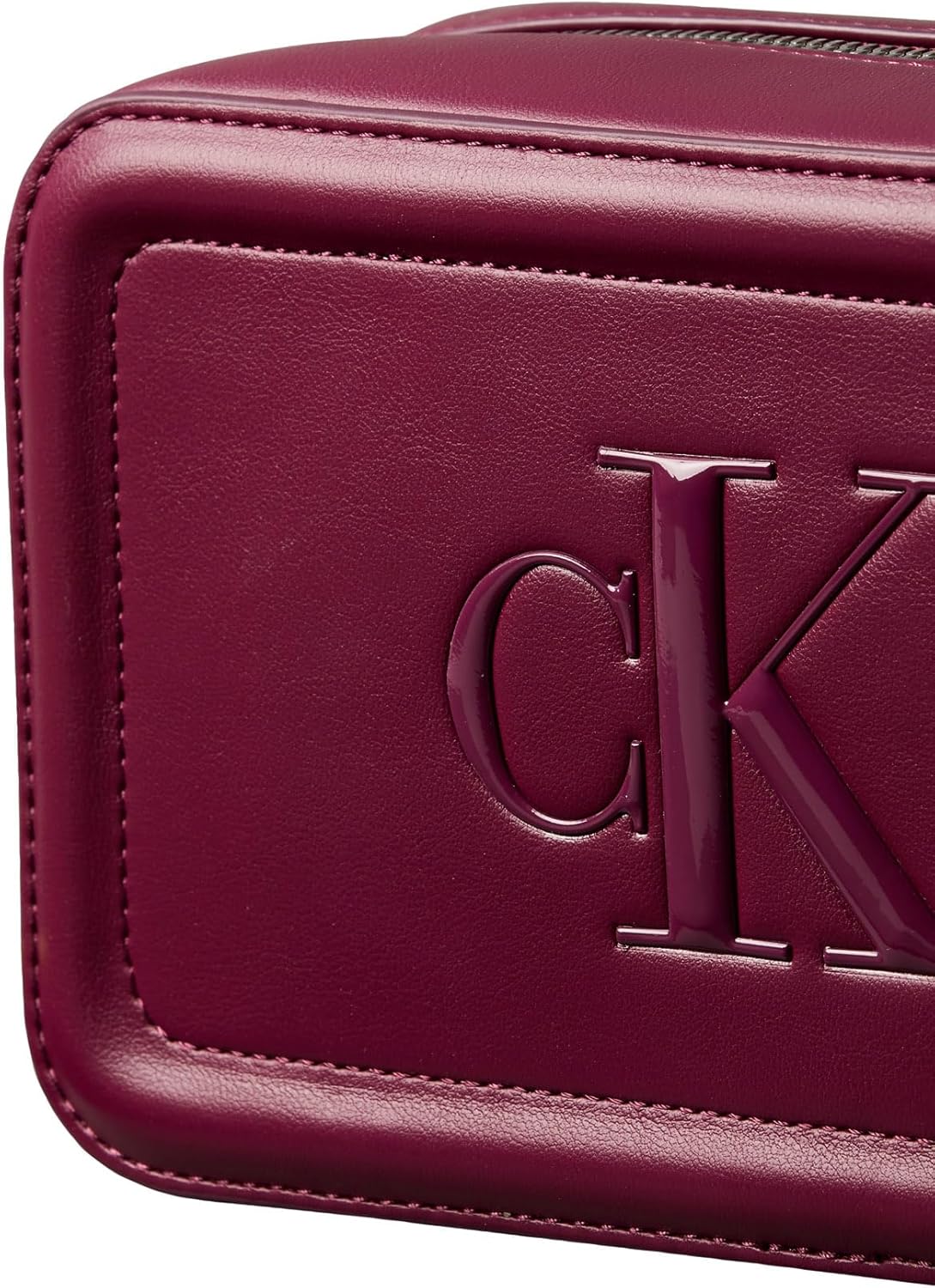 Thumbnail 4 de Calvin Klein Women’s Bold Camera Bag with Logo