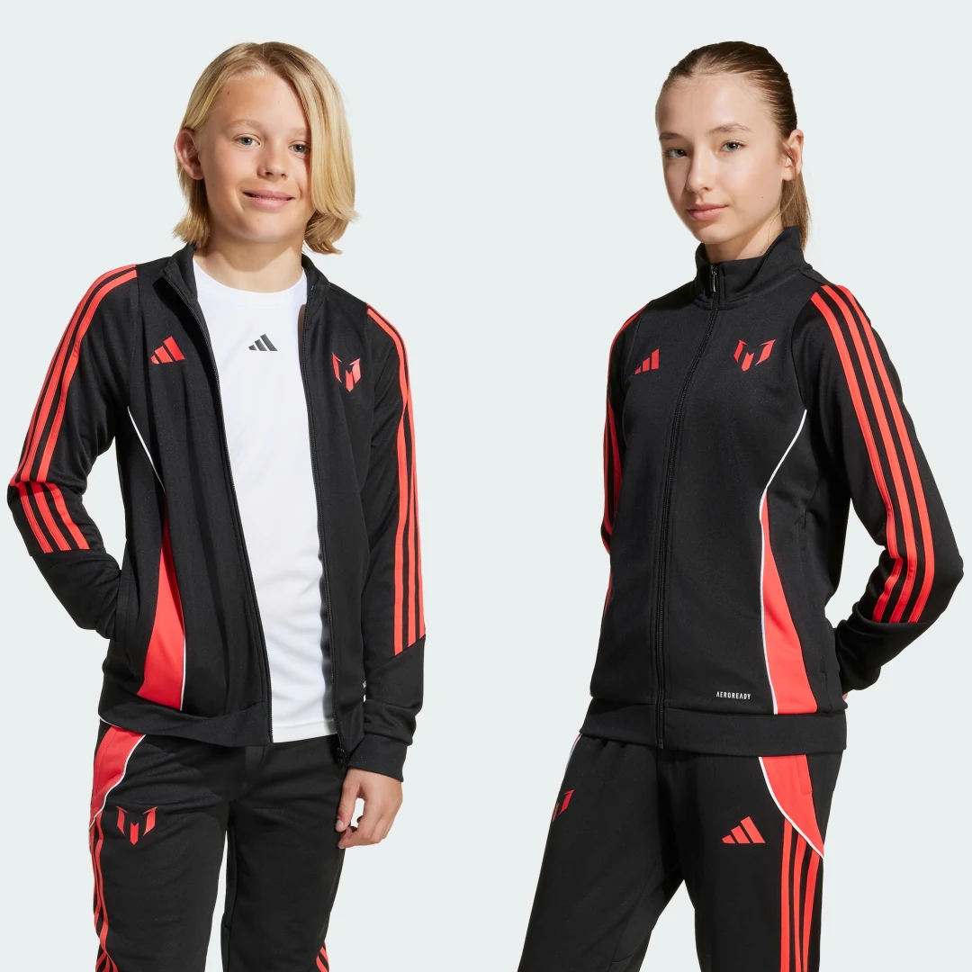 Detalle de Chaqueta Messi de Adidas: estilo y rendimiento en negro