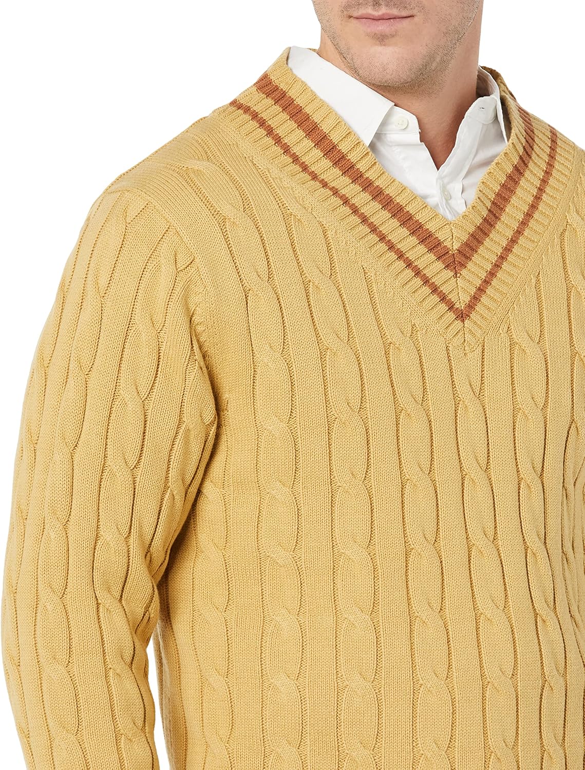 Detalle de Amazon Essentials Men's Cable Knit V-Neck Cricket Jumper