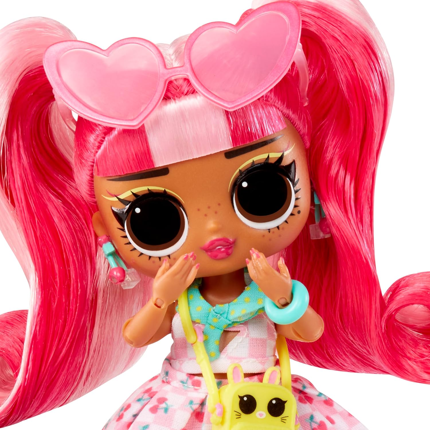 Detalle 2 de L.O.L. Surprise Tweens Cherry B.B