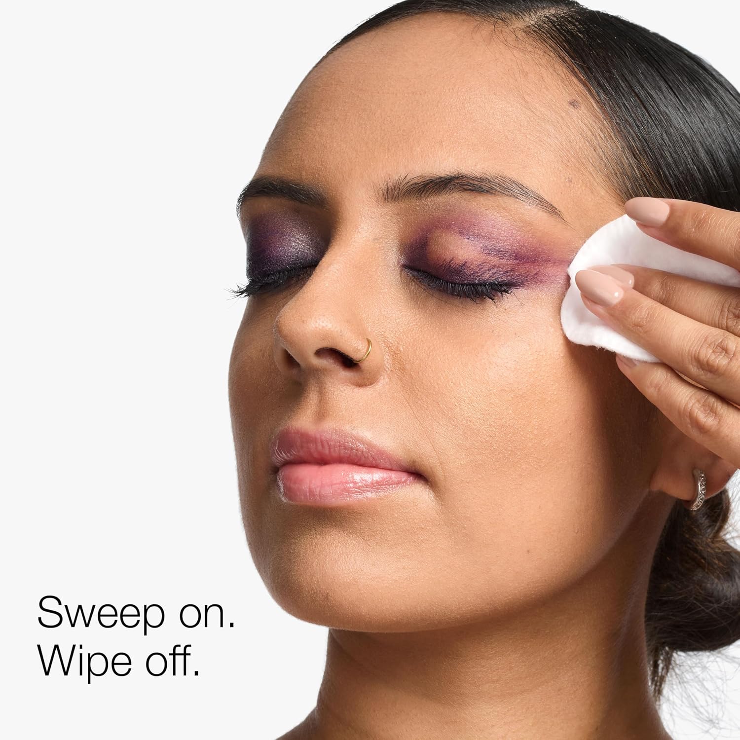 Thumbnail 2 de Clinique Take The Day Off Liquid Makeup Remover for Lids, Lashes, & Lips (Oil-Free, Non-Irritating) — 6.7 Fl Oz