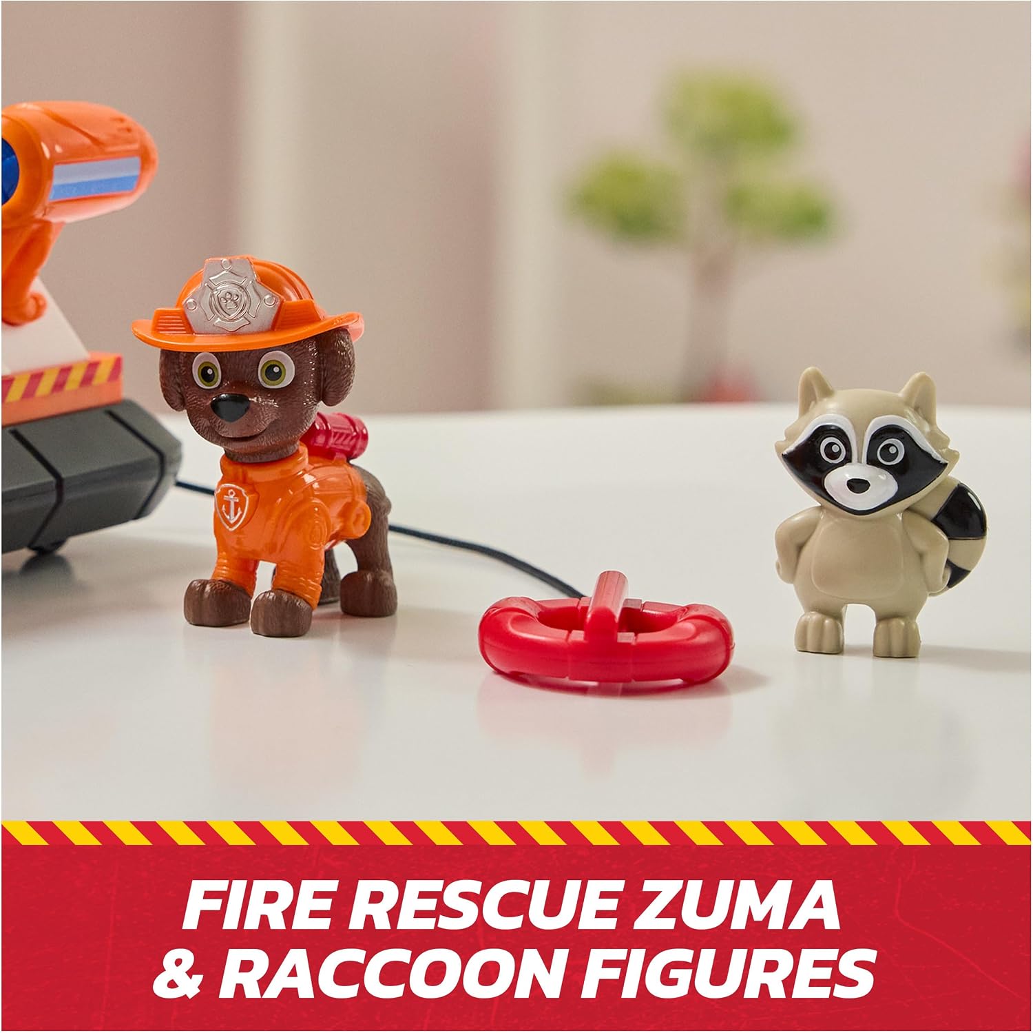 Thumbnail 2 de Paw Patrol Pat Patrouille Zuma Fire Rescue : voiture figurine avec bouée de sauvetage