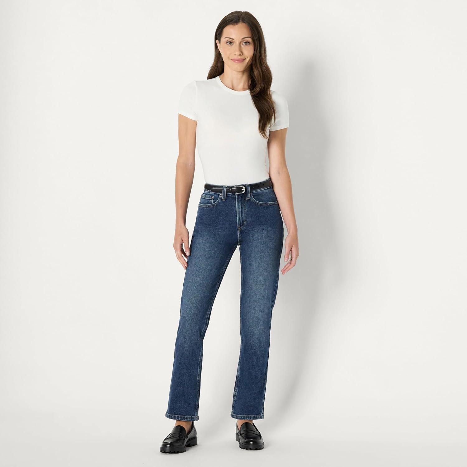 Detalle 1 de Amazon Essentials Jeans a Vita Alta a Gamba Dritta Donna, Grigio Pietra delavé Scuro, 42 Corto