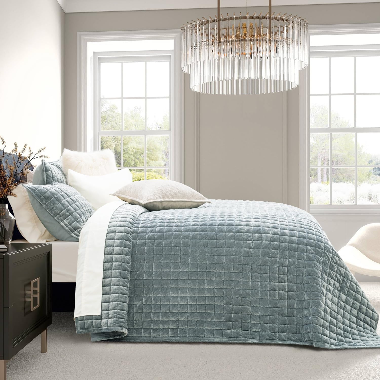 Detalle de RECYCO Luxury Velvet Quilt Set King Size Bedding Set (Blue Linen) with 2 Shams