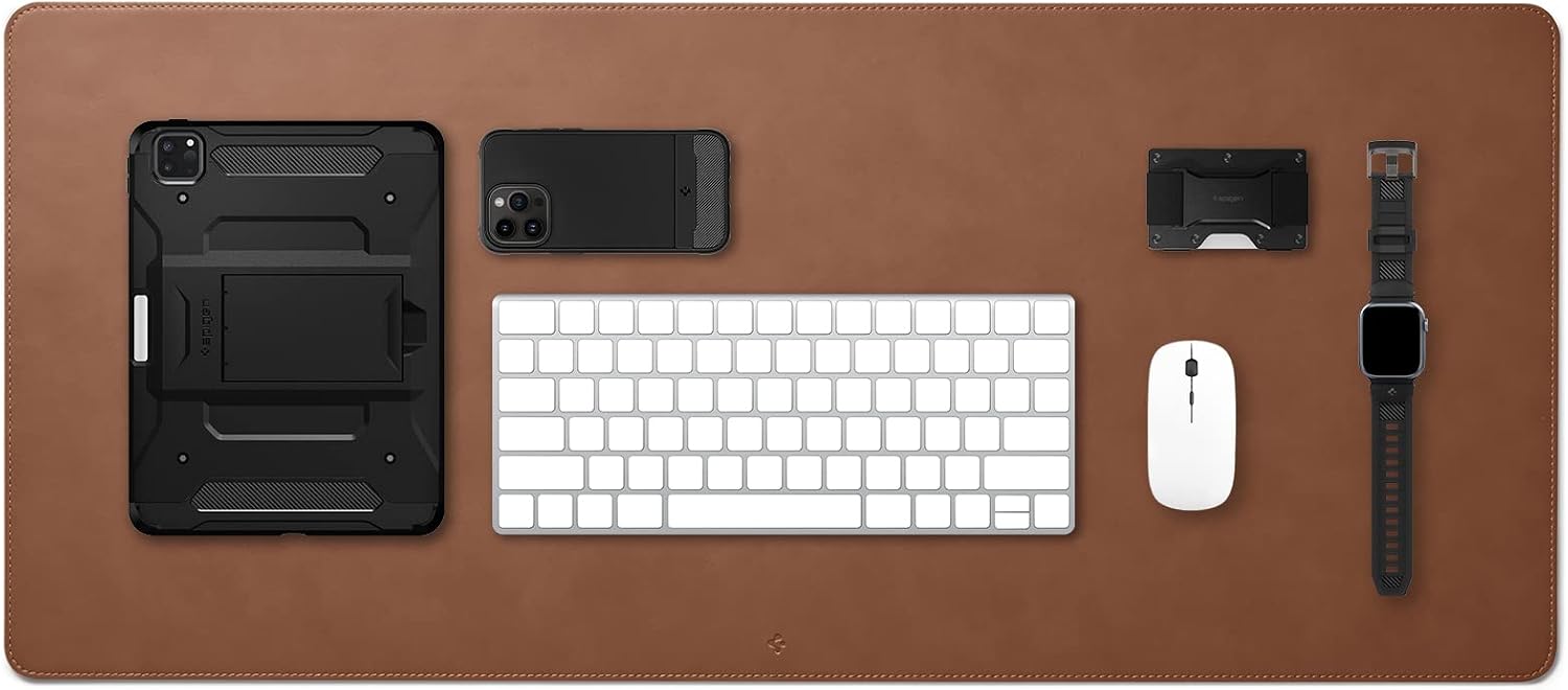 Spigen tapis de bureau XXL en cuir PU vegan avec base antidérapante et tapis de souris imperméable, marron