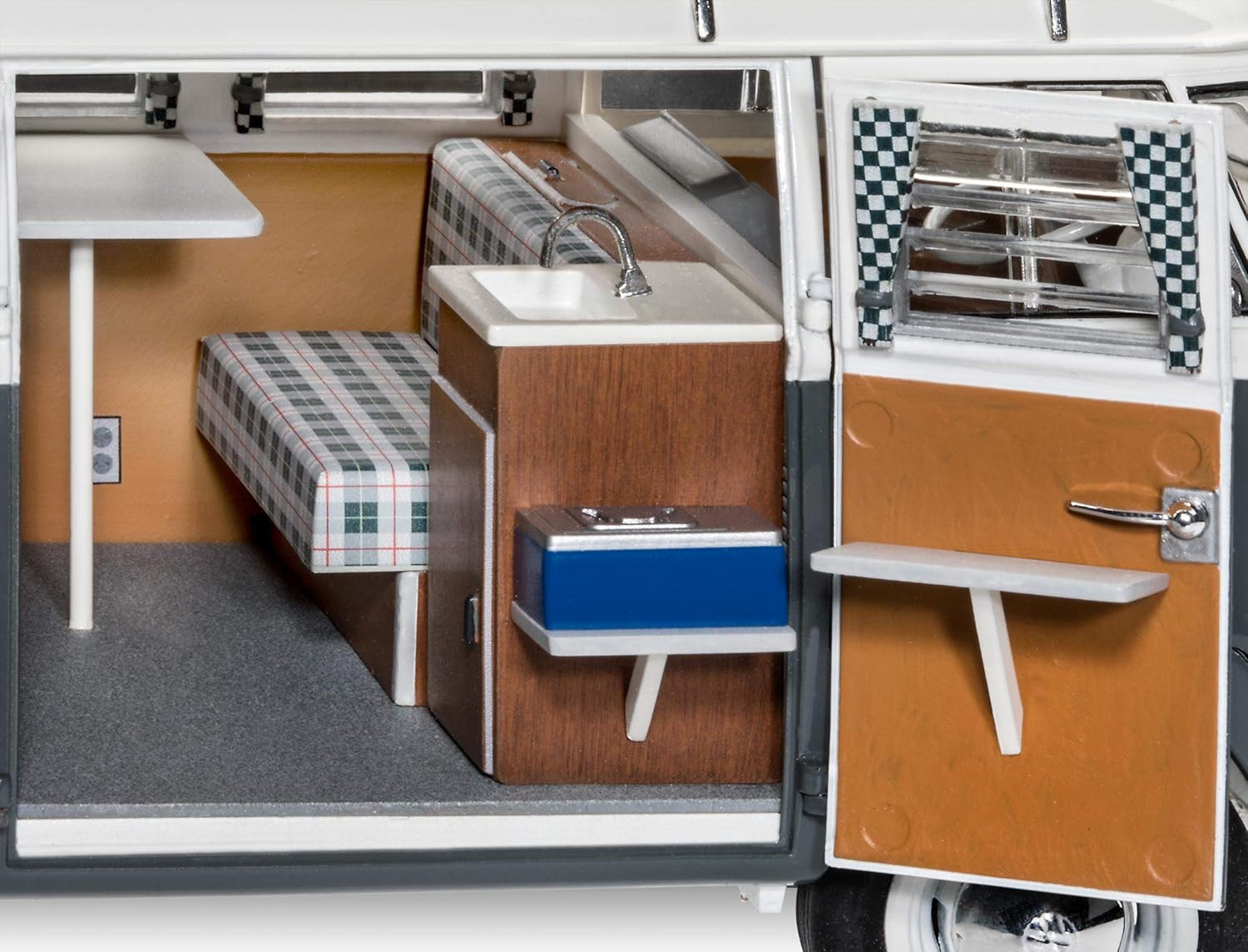 Thumbnail 4 de Revell 07674 Volkswagen VW T1 Bulli Camper – Modellbausatz 1:24, unlackiert, für Experten