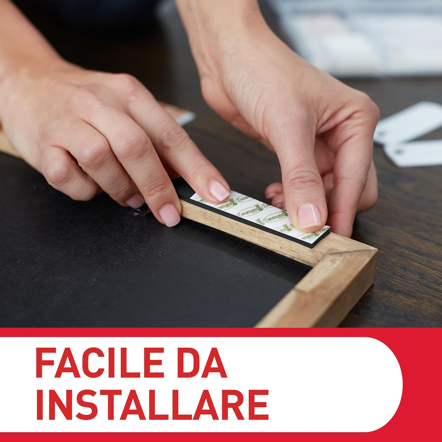 Thumbnail 2 de Command Strisce Appendiquadri Adesive Medie e Grandi (Confezione 8 coppie M + 8 coppie G) per Pareti Inside