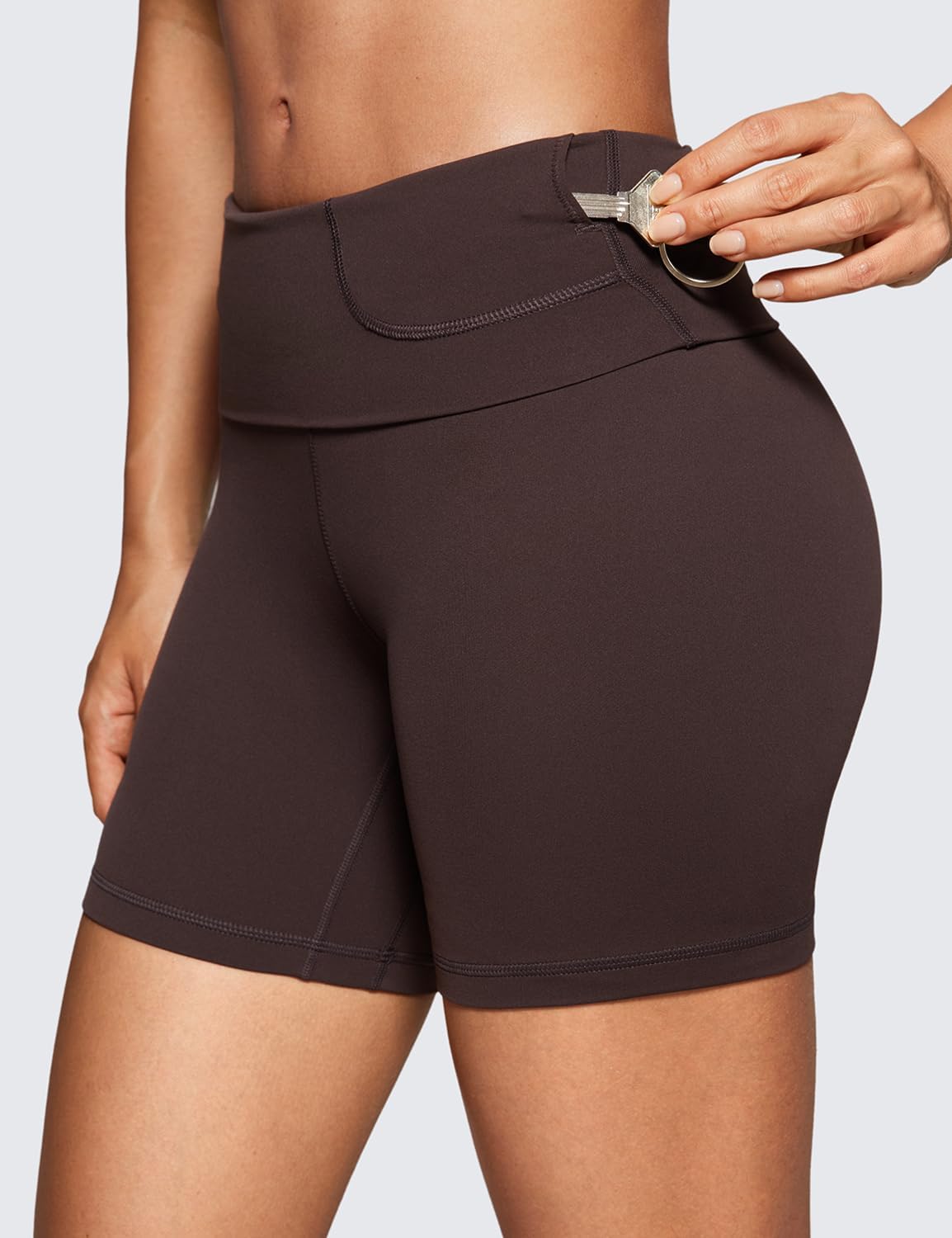 Detalle de CRZ YOGA Super Haute Taille Butterluxe Motard Shorts 15 cm – Beurré Mou Athlétique, pour Femmes