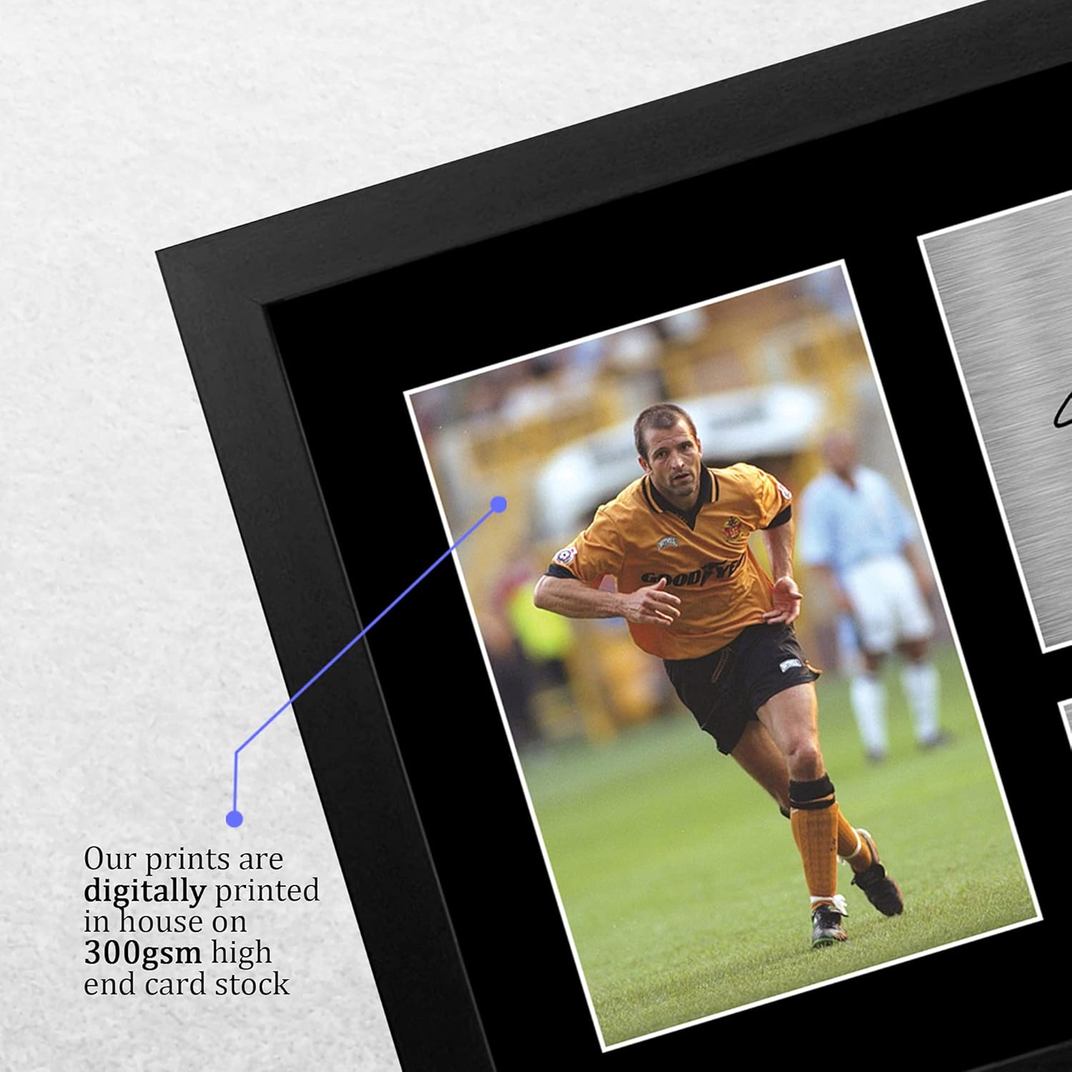 Thumbnail 3 de HWC Trading Steve Bull Wolves signed autograph A4 framed memorabilia photograph display