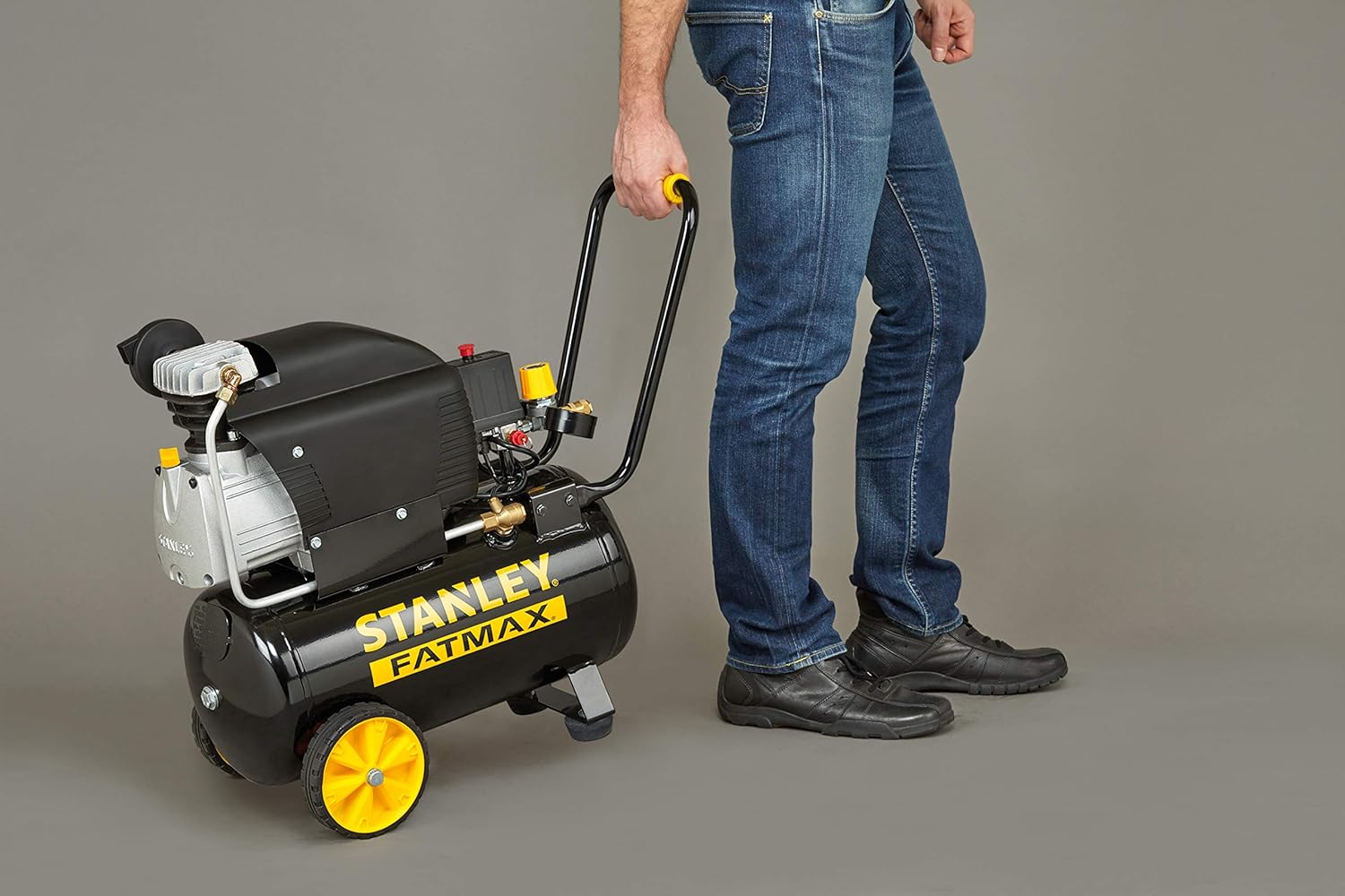 Thumbnail 2 de Stanley Fatmax D251/10/24 compresseur moteur 2,5 HP jusqu’à 10 bars, réservoir 24 L