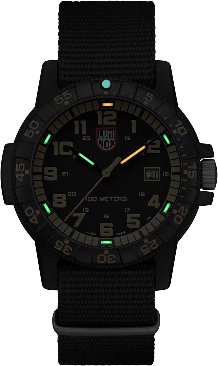 Thumbnail 4 de Luminox Leatherback Giant 44mm reloj militar