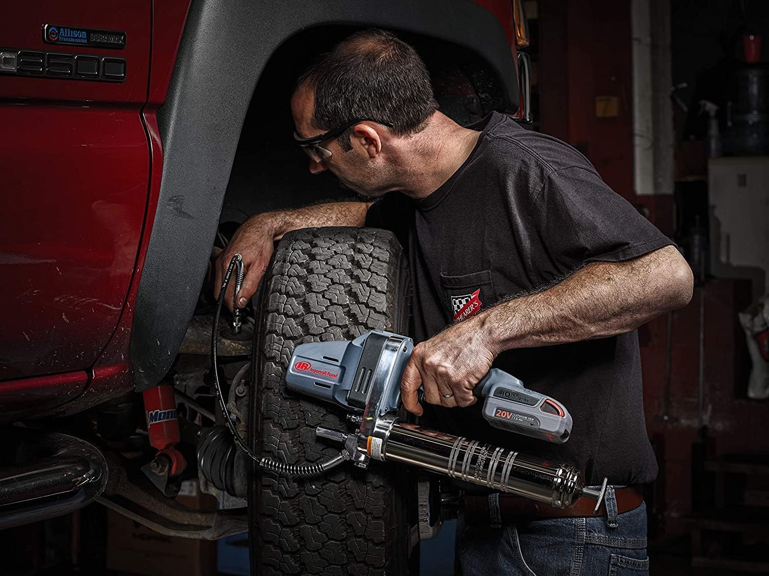 Detalle de Ingrassatore a Pistola Cordless LUB5130 di Ingersoll Rand: potenza senza fili per grassaggi professionali