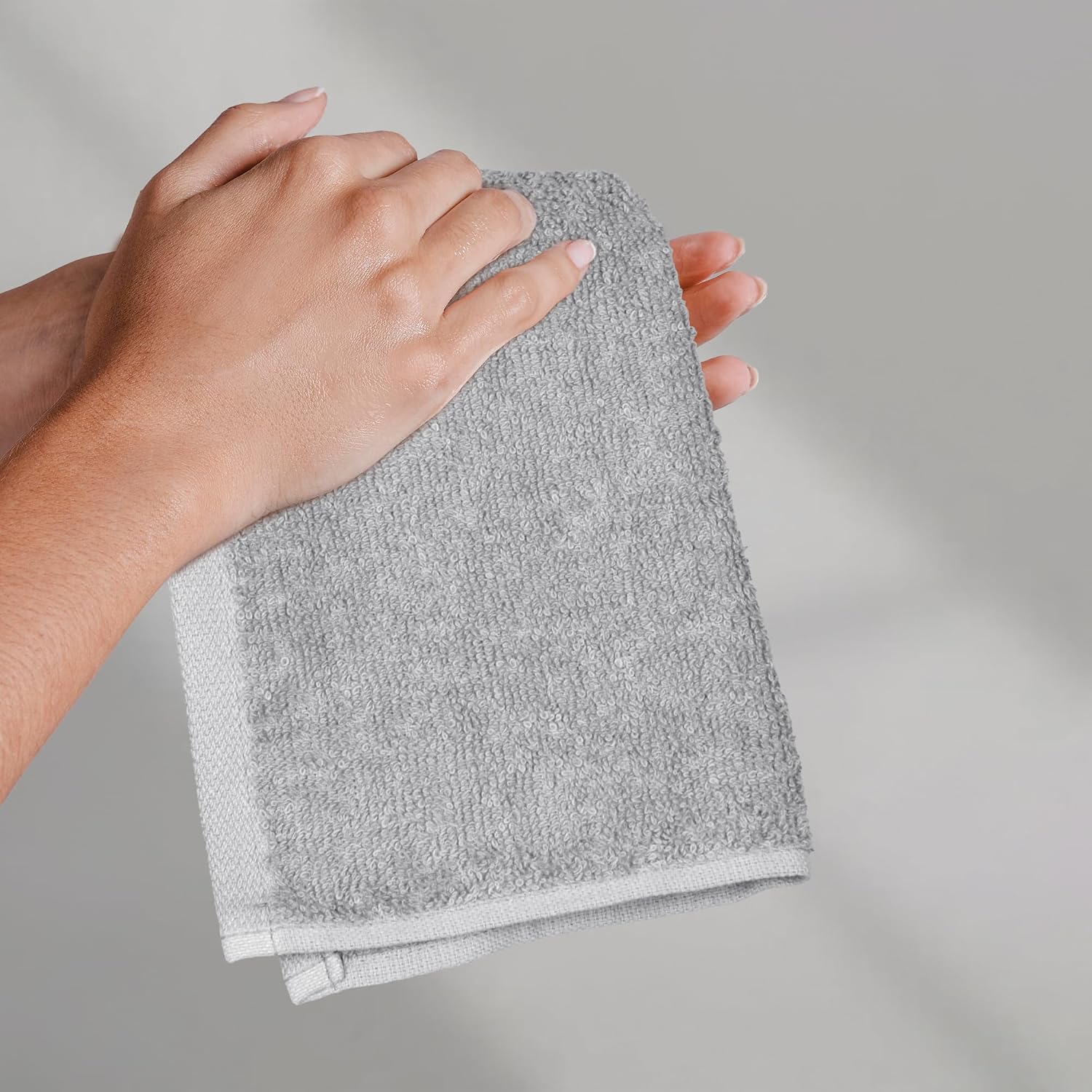 Detalle 2 de Amazon Basics Waschlappen 30×30 cm, 24er-Pack