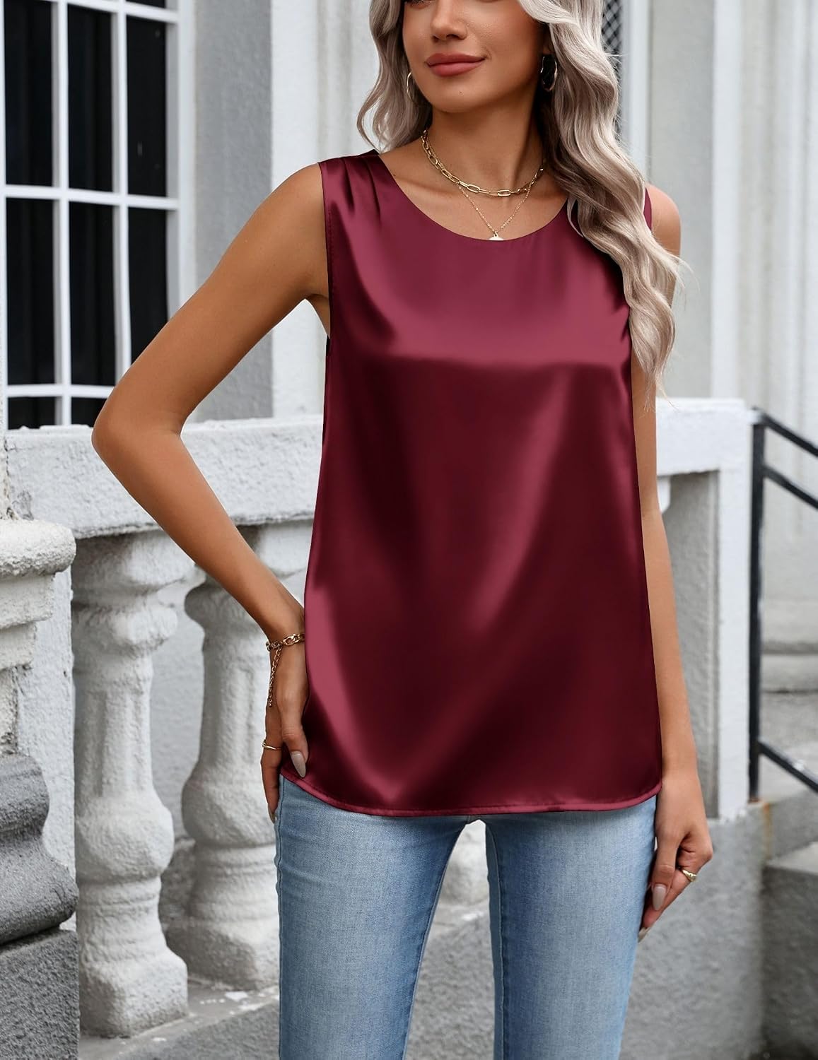 Detalle 2 de Zeagoo Women's Satin Tank Top, Pleated Sleeveless Blouse with Round Neck