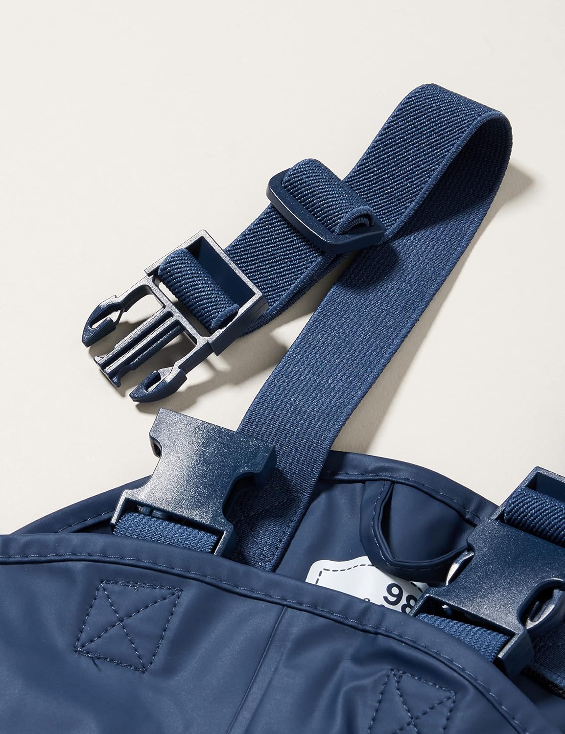 Detalle de Playshoes Regenlatzhose Matschhose Ungefüttert Marine 116 – wind- und wasserdicht, mit Trägern