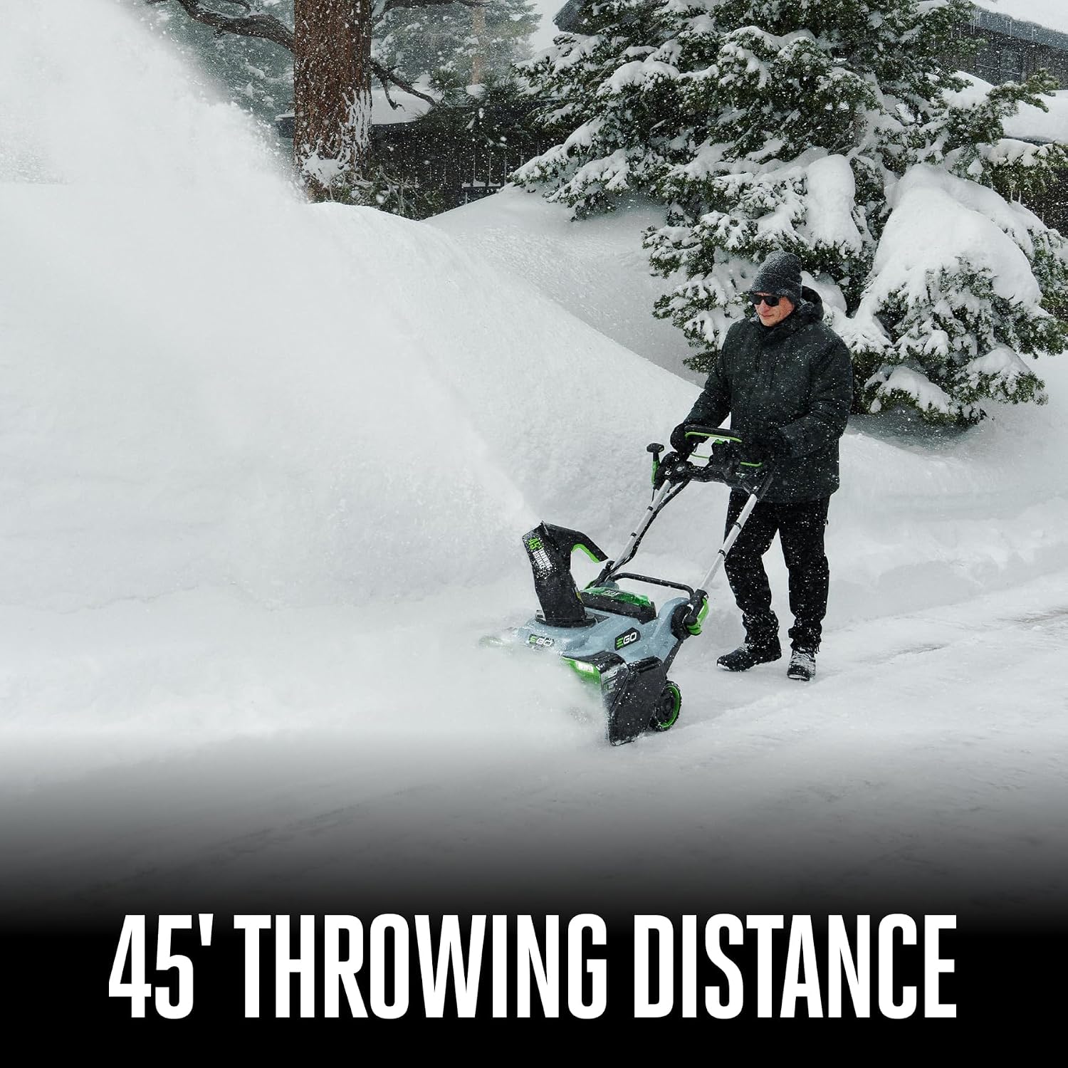 Detalle de EGO Power+ SNT2134 21-Inch Cordless Snow Blower with Heated Handles