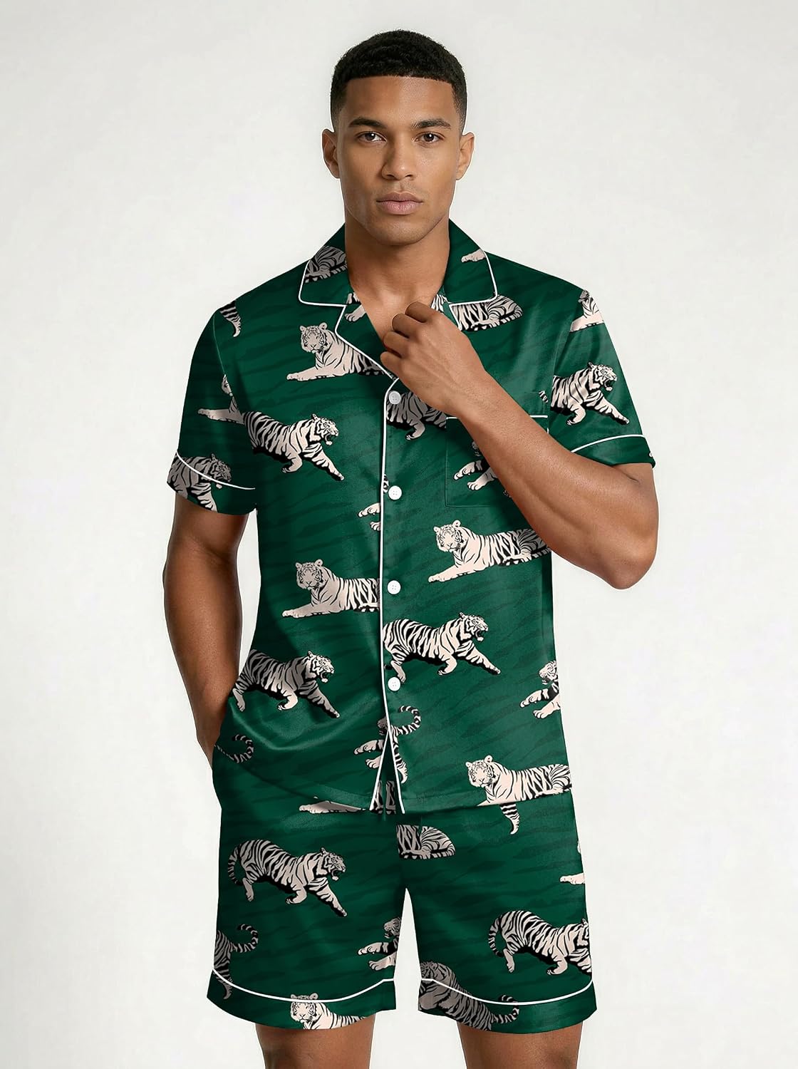 Thumbnail 3 de Ekouaer Men's Silk Satin Pyjama Set, Short-Sleeve Button-Up Shirt and Shorts