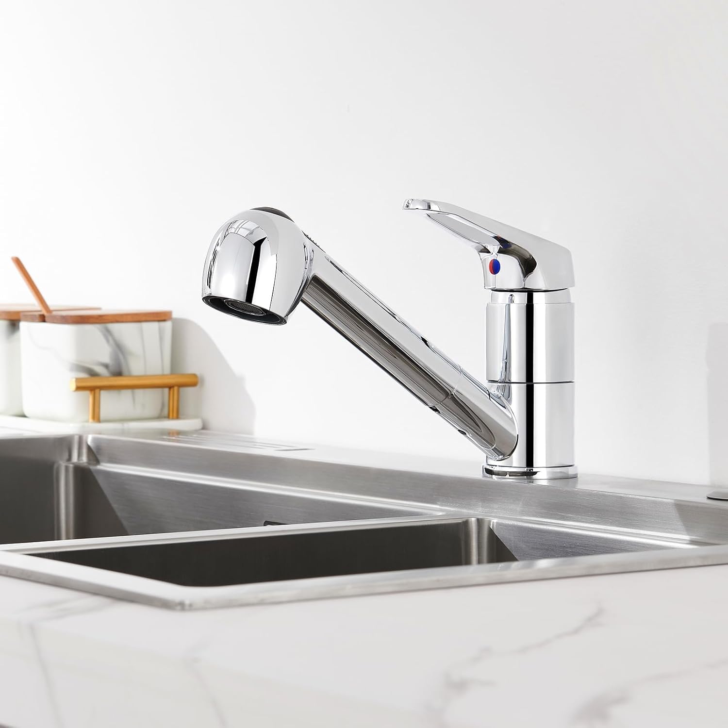 Detalle de AuraLum Küchenarmatur mit 360° Auszug