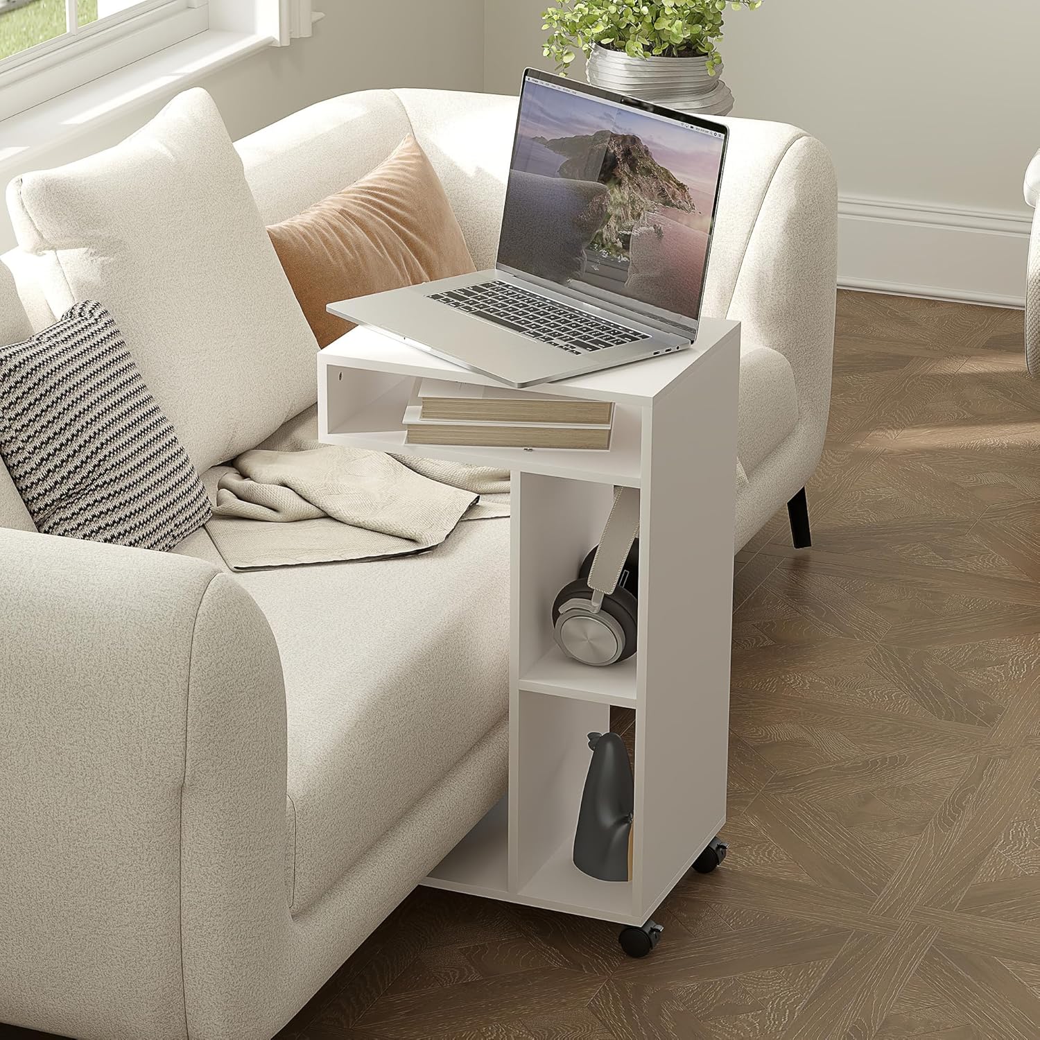 Thumbnail 1 de HOMCOM table d’appoint en forme de C avec roulettes, 3 compartiments et 1 étagère ouverte, 40 x 30 x 69 cm (blanc)