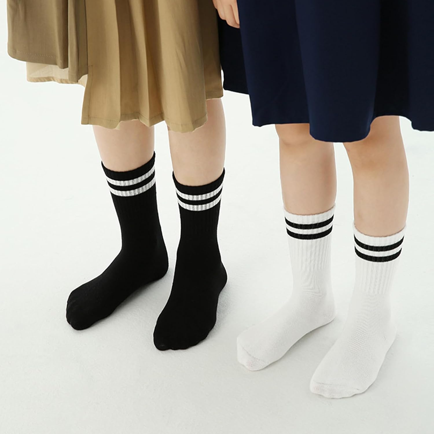 Detalle 2 de HAGOT Kinder Sportsocken Baumwolle 2 Größen