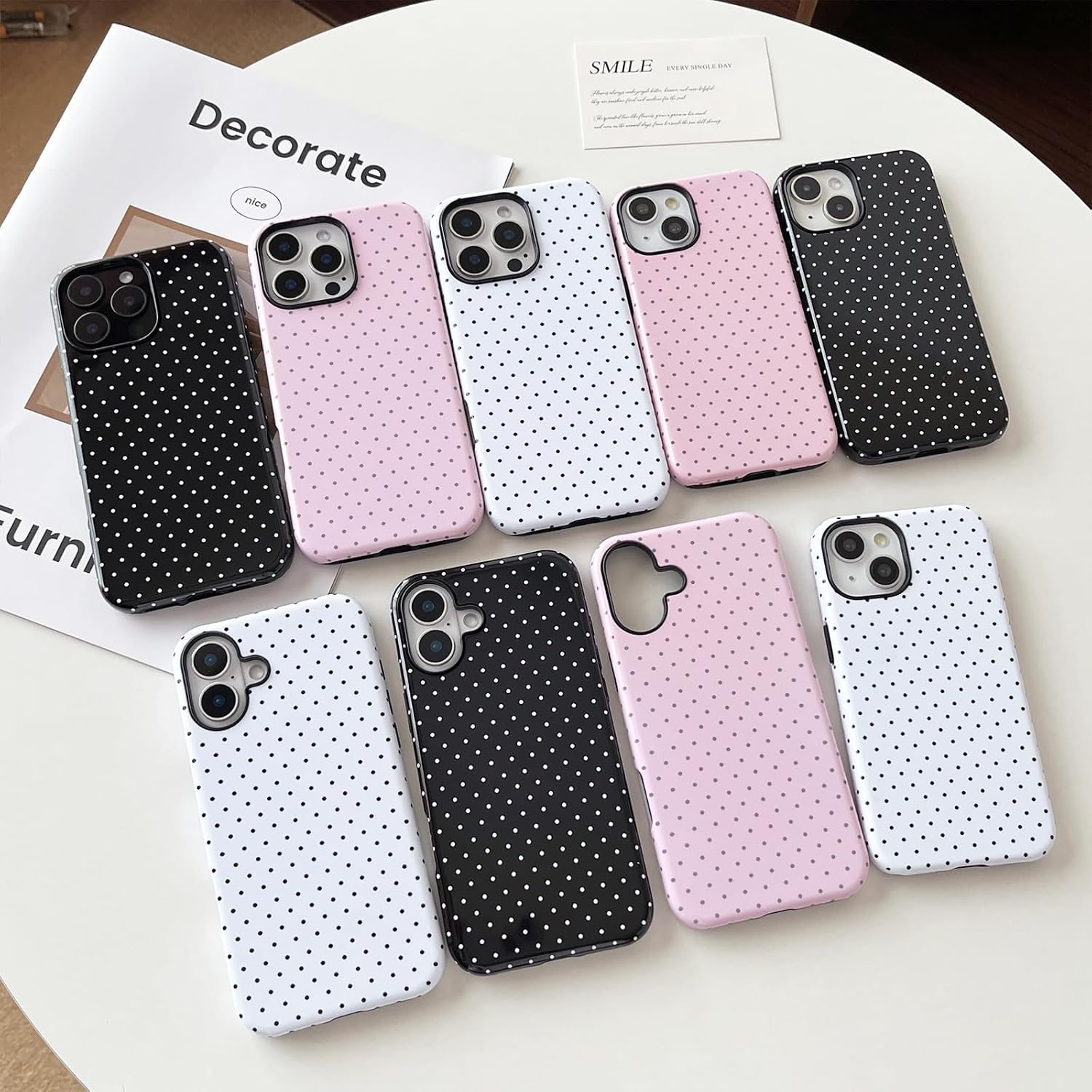 Detalle 2 de iPhone 16 Pro case Polka dot shockproof