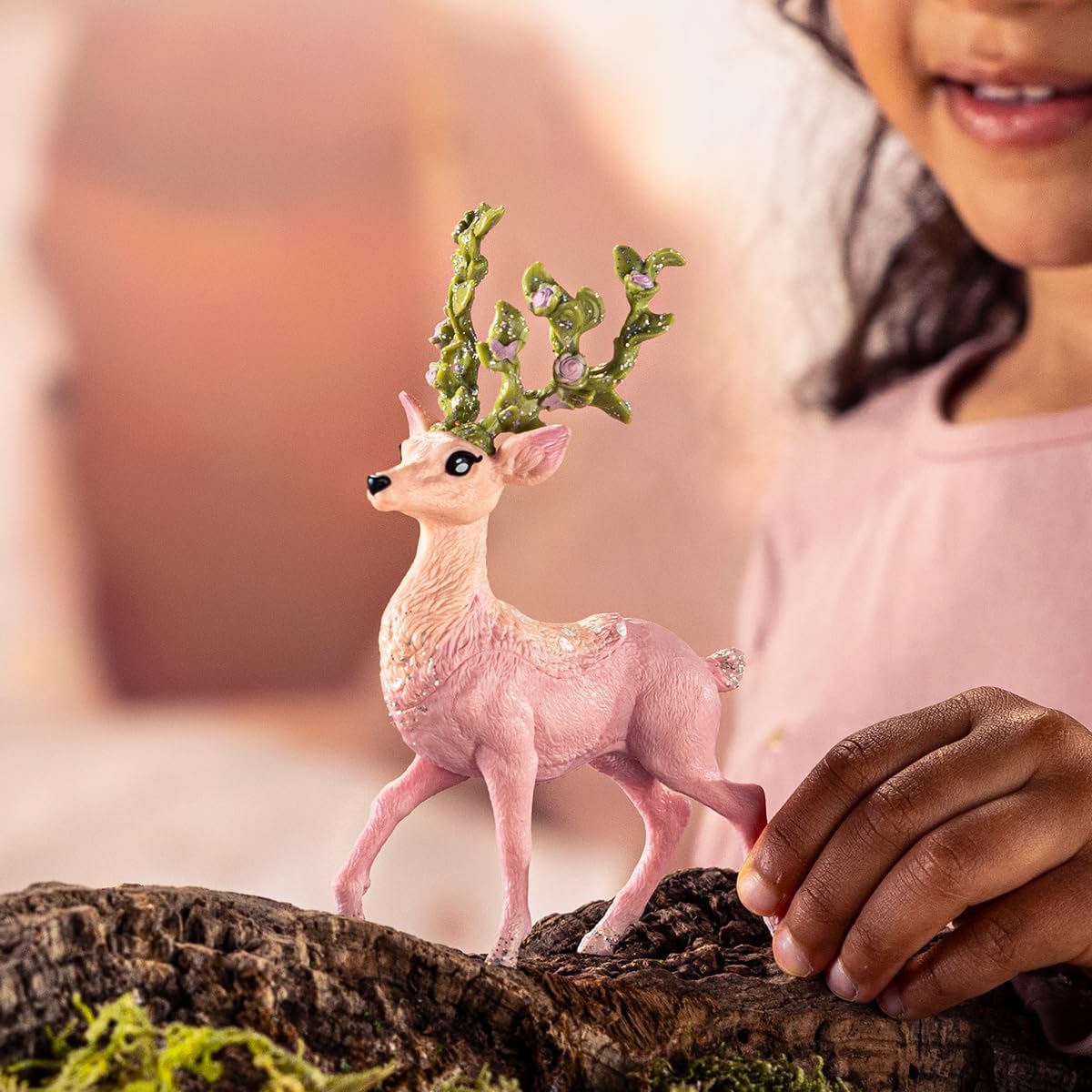 Detalle 2 de Schleich Bayala Magischer Hirsch 70793 (9 x 6 x 14 cm) – detailgetreue Figur ab 5 Jahren