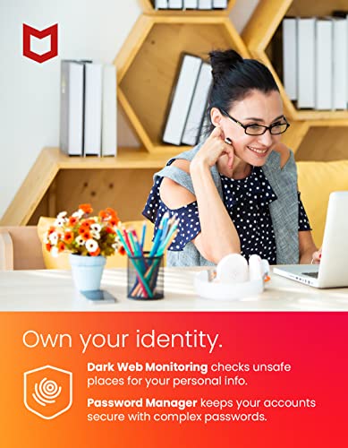Detalle de McAfee Total Protection 3-Device Antivirus with VPN, Password Manager, and Dark Web Monitoring (1-Year Download Code)