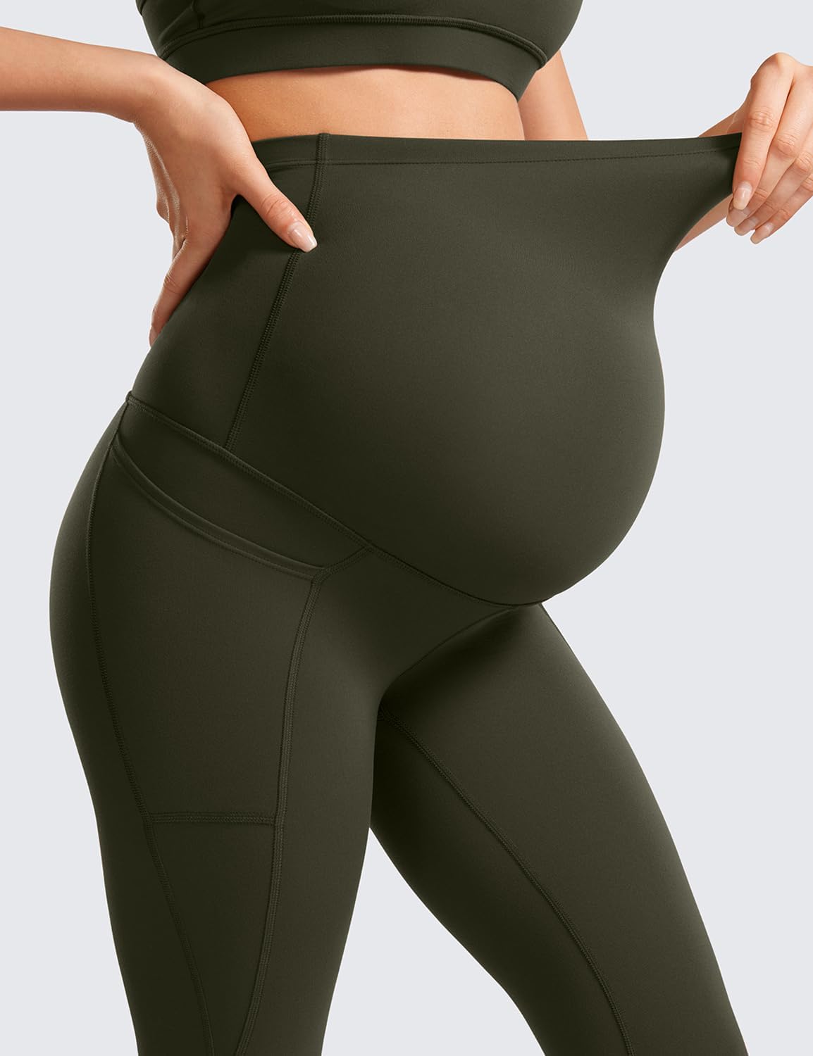 Detalle 2 de CRZ YOGA Butterluxe 28" Maternity Leggings with Pockets Over The Belly