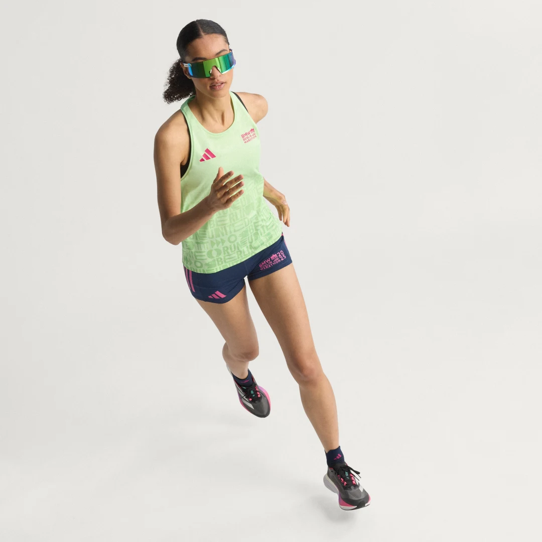 Thumbnail 2 de Camiseta sin mangas Adidas BMW Berlin-Marathon 2025 verde