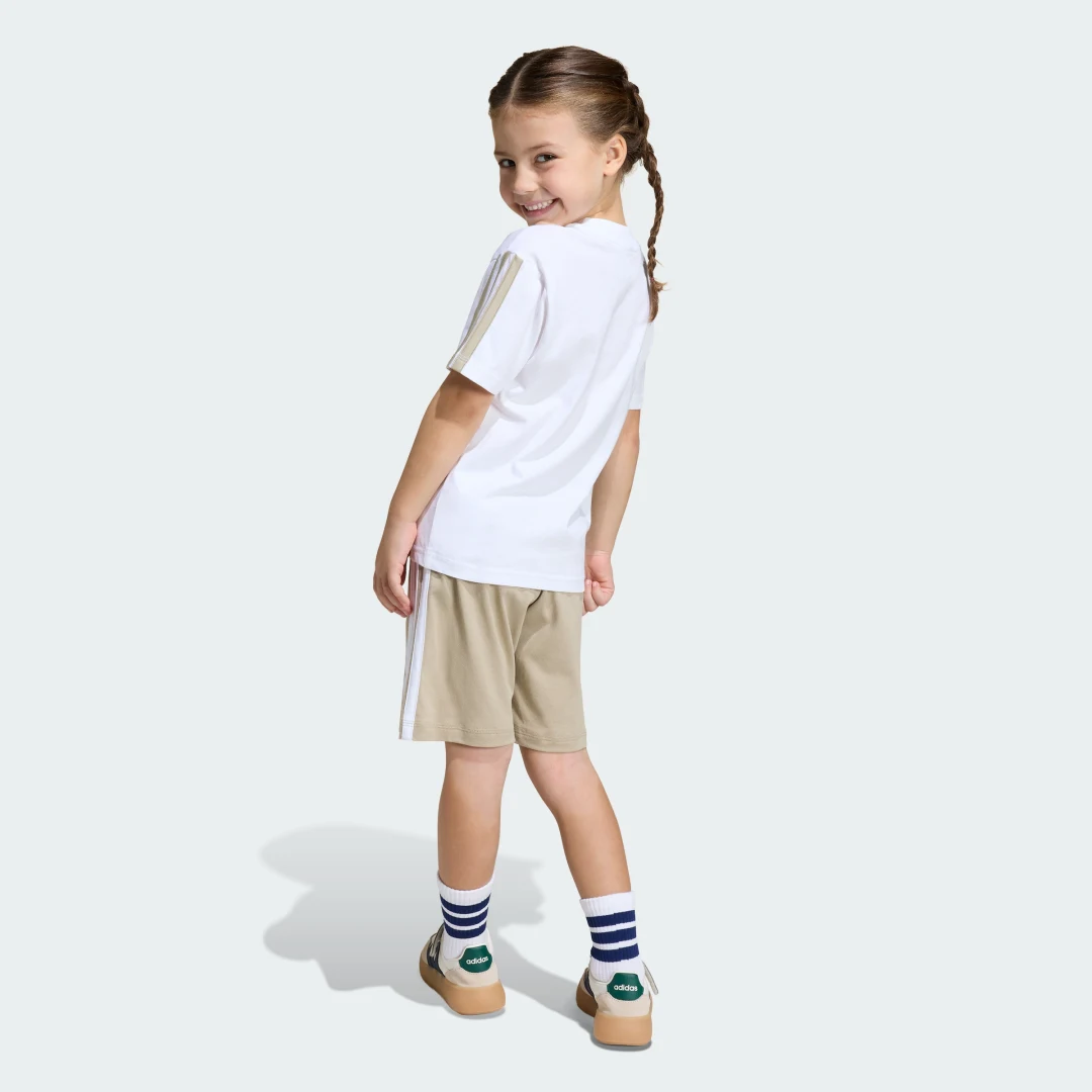 Thumbnail 1 de Conjunto Essentials para niños: camiseta y pantalón corto de Adidas