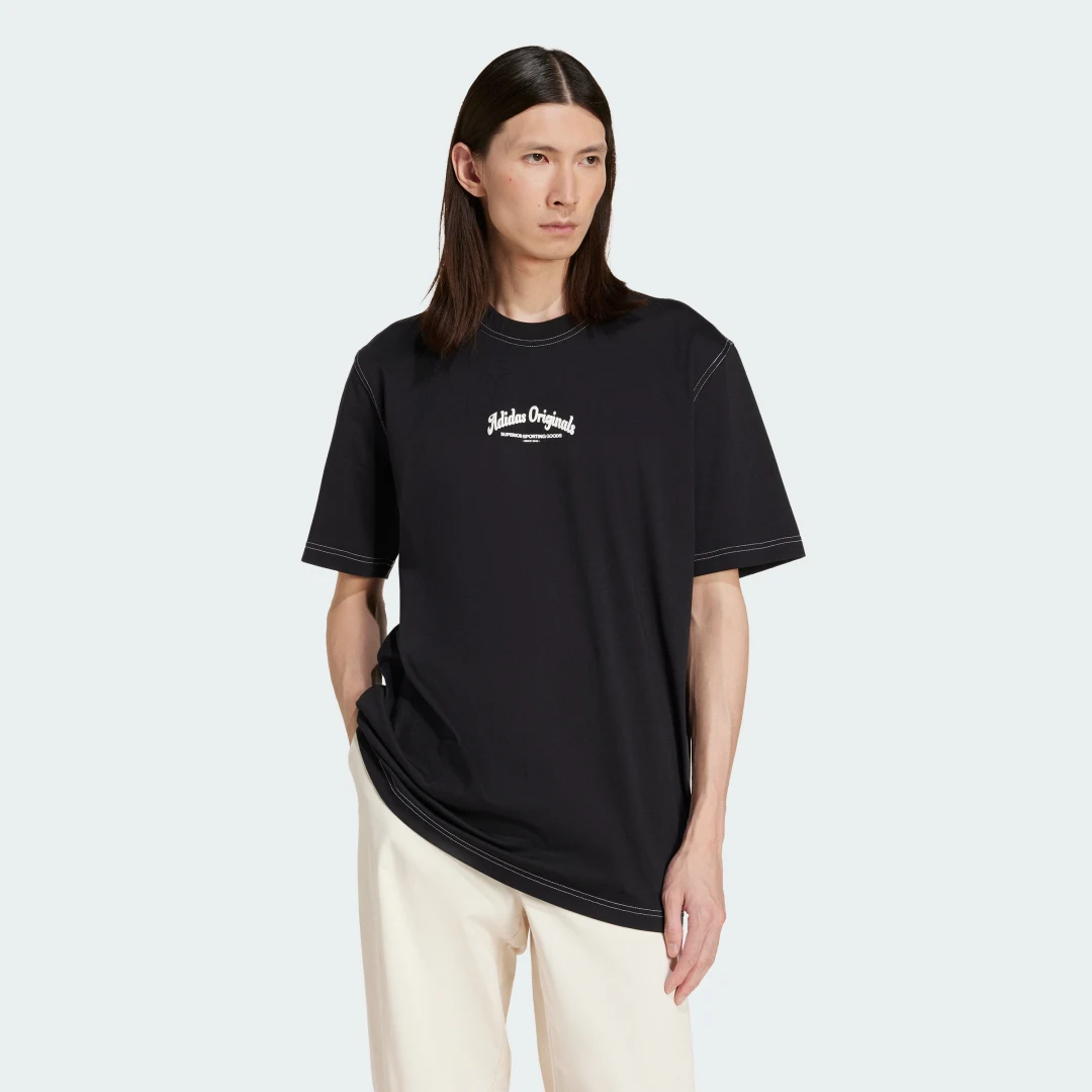 Detalle de Camiseta Wabash de Adidas, negra