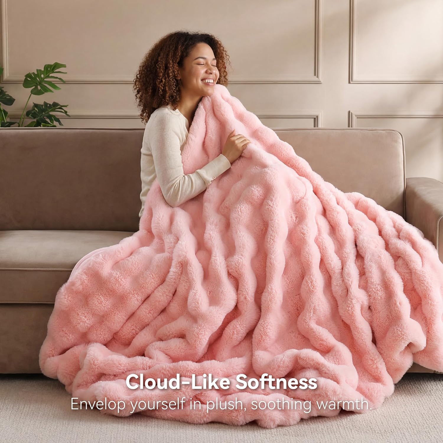 Detalle 2 de Smoofy Faux Fur Throw Blanket 50" x 60" ๐