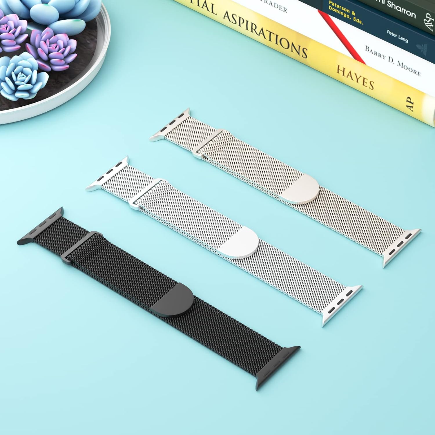 Detalle de STEEZRD 3-Pack Stainless Steel Mesh Magnetic Apple Watch Bands