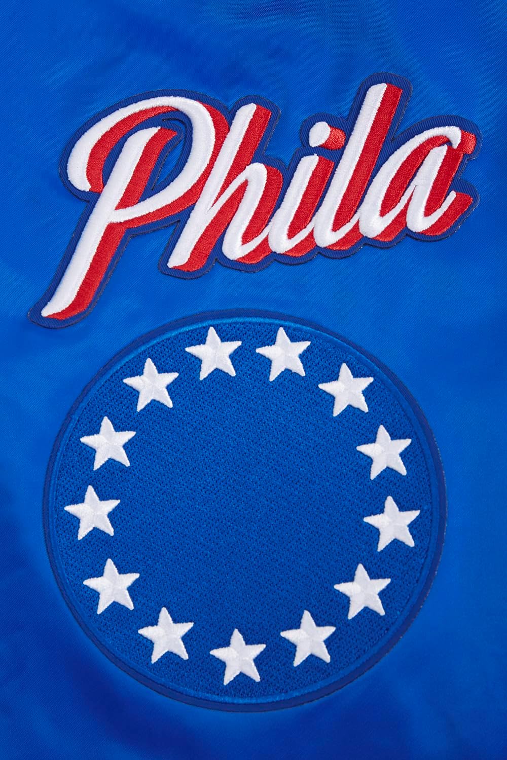 Detalle de Pro Standard Mens NBA Old English Satin Jacket