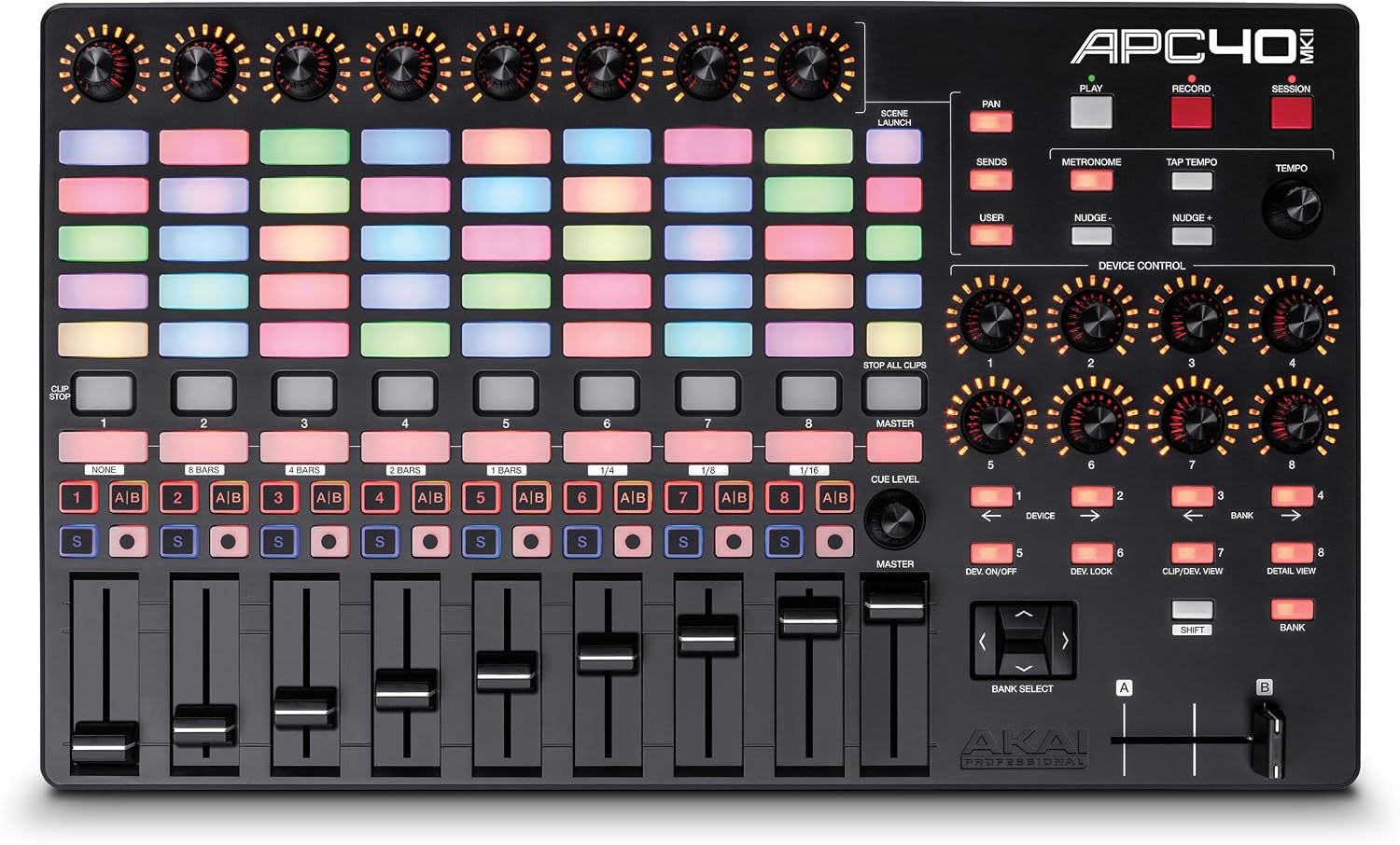 Detalle de Akai Professional APC40 MKII USB MIDI Controller with 5x8 RGB Clip Grid