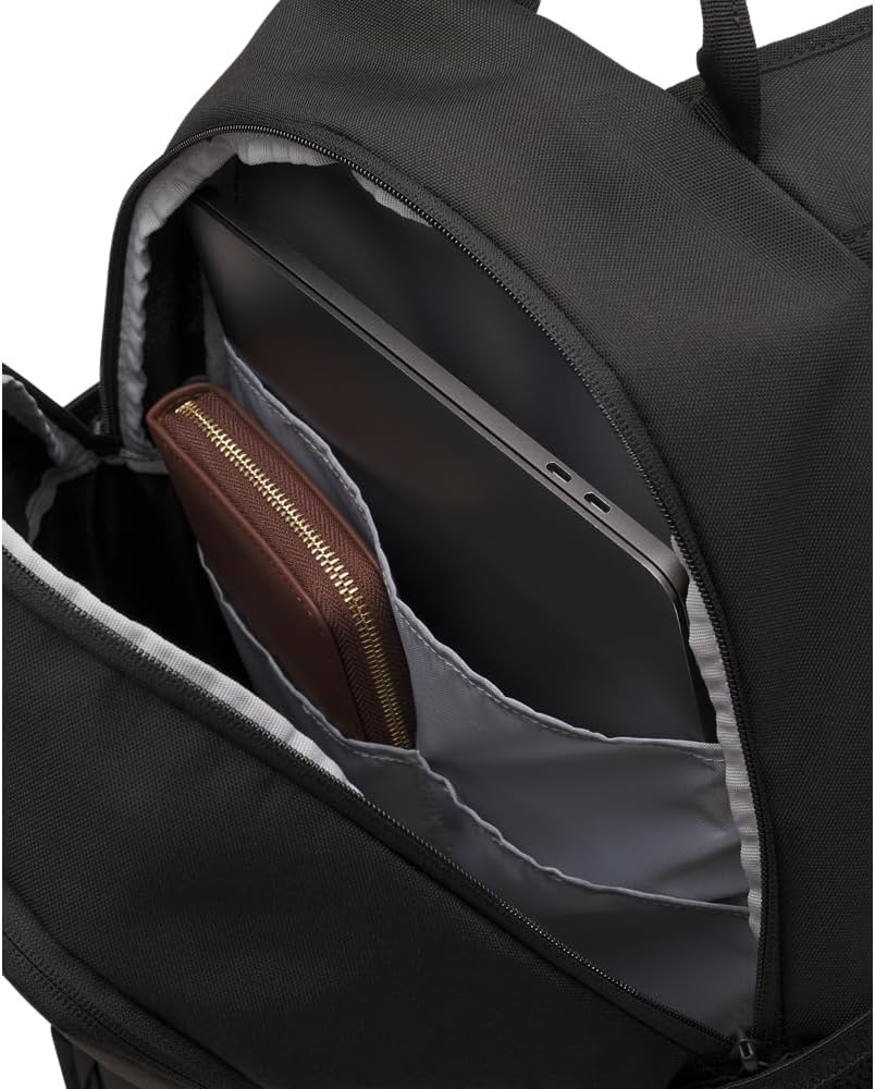 Detalle 2 de Under Armour Hustle Sport 6.0 Backpack (001) Black/Black/Metallic Silver
