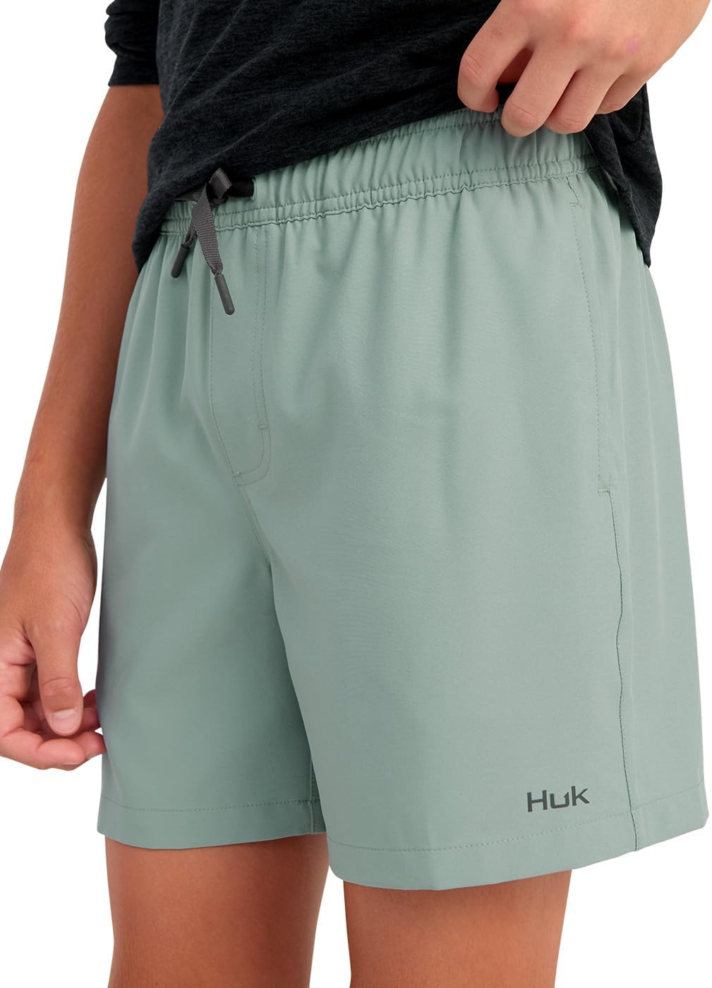 Detalle de HUK Girls' Pursuit Volley Short: Quick-Dry Fishing Shorts for Kids