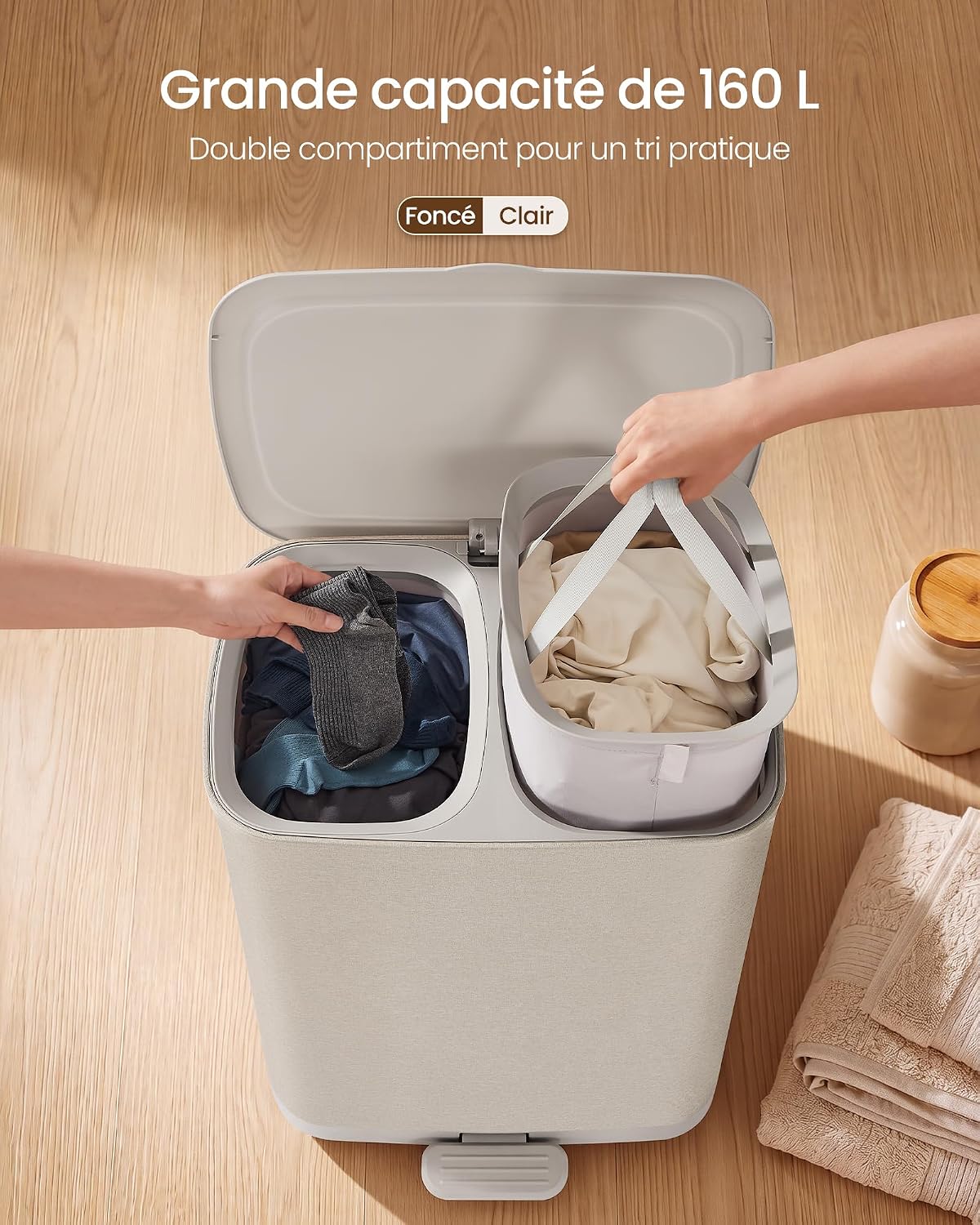Detalle de SONGMICS LCB832L101 wasmand met pedaal, 2 vakken, 160 l, cappuccinabeige