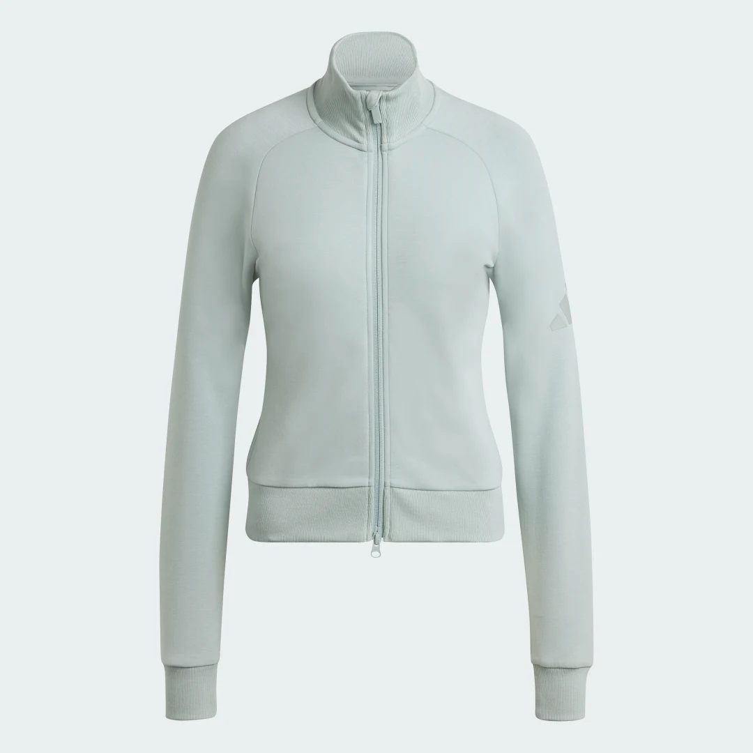 Detalle 2 de Chaqueta deportiva entallada Soft Lux de Adidas: análisis y guía de compra