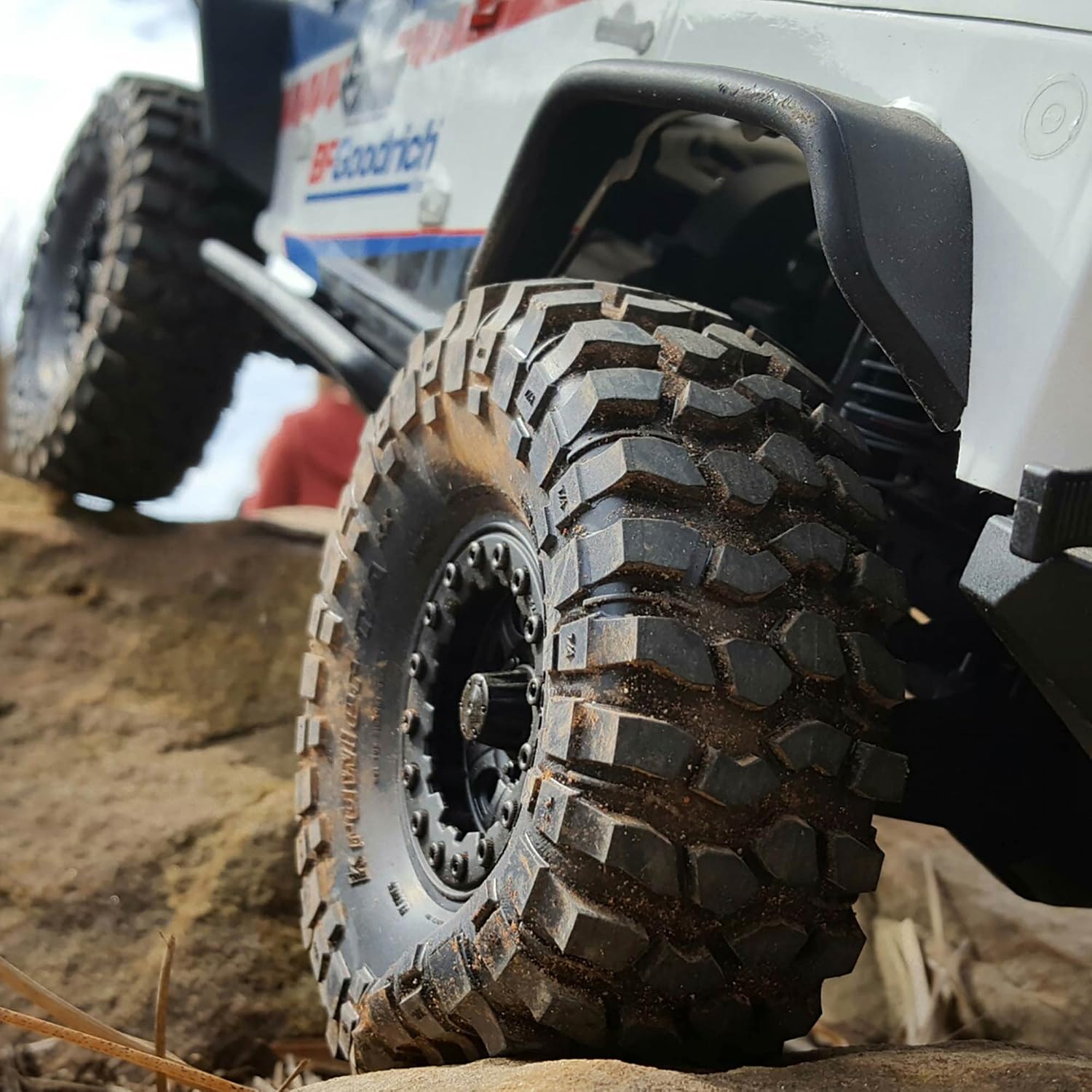 Detalle 1 de Pro-Line BFG Krawler T/A KX 1.9” G8 – opony do crawlera RC 1/10, para