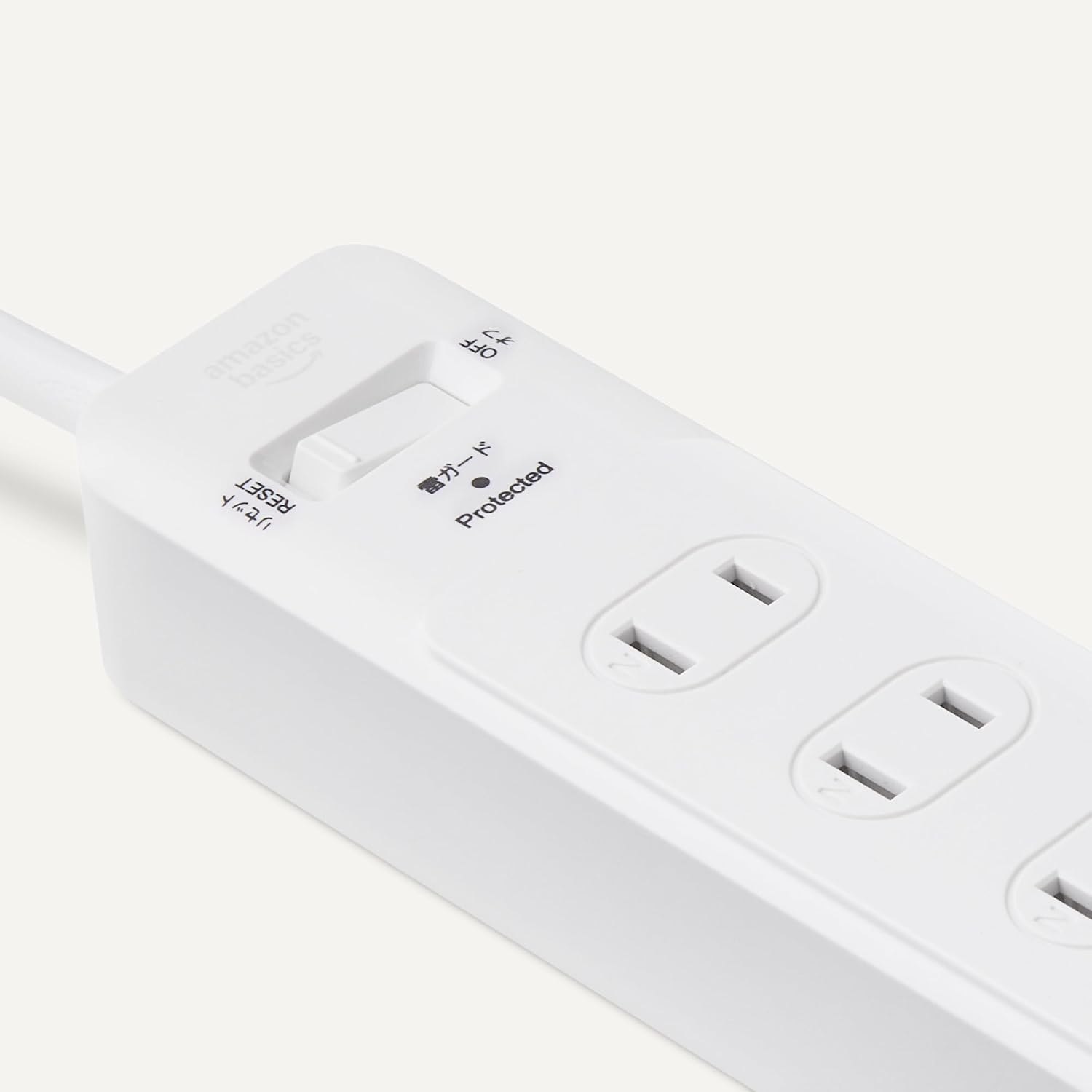 Detalle de Amazonベーシック AC-9JBX-D00 電源タップ 9個口 1.8m 雷ガード付き