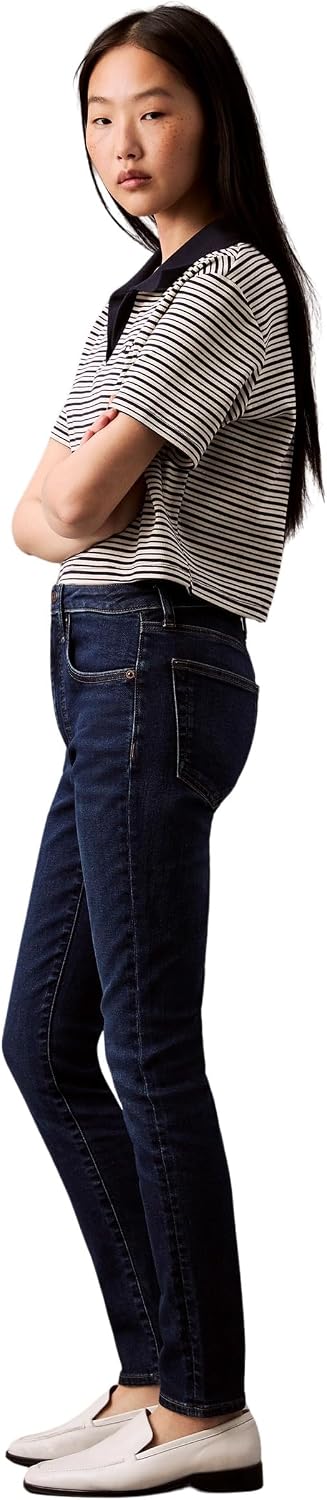 Detalle 2 de Calvin Klein Women's Mid Rise Skinny Blue Orbit Jeans