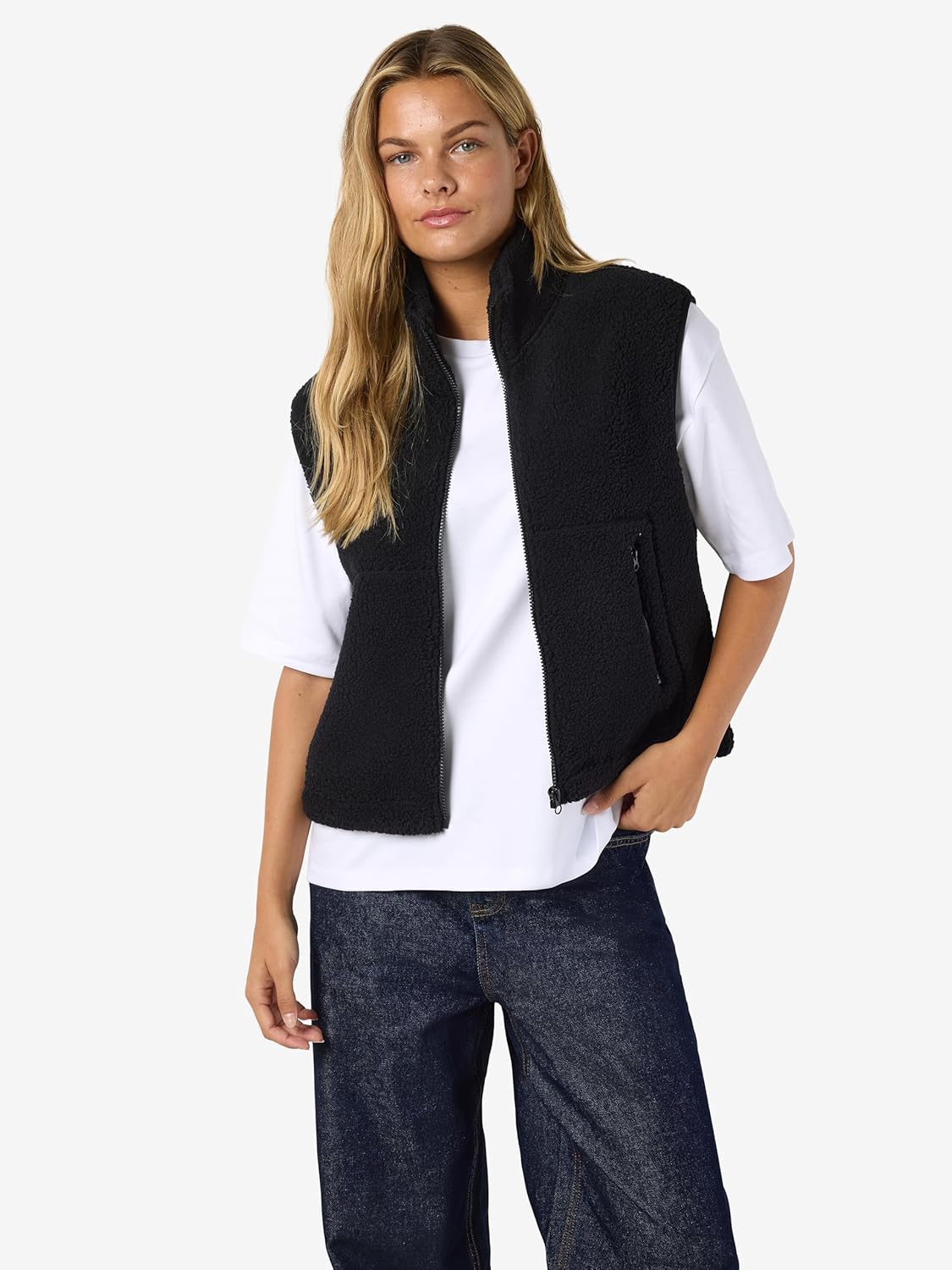 Thumbnail 6 de NOISY MAY Damen Short Teddy Vest mit Langarm und hohem Verschluss