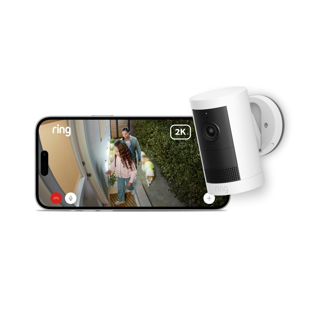 Detalle 2 de Ring Outdoor Camera Plus (newest gen) Solar – Wide-Angle 2K video with Ring Vision I DIY wireless outdoor security camera