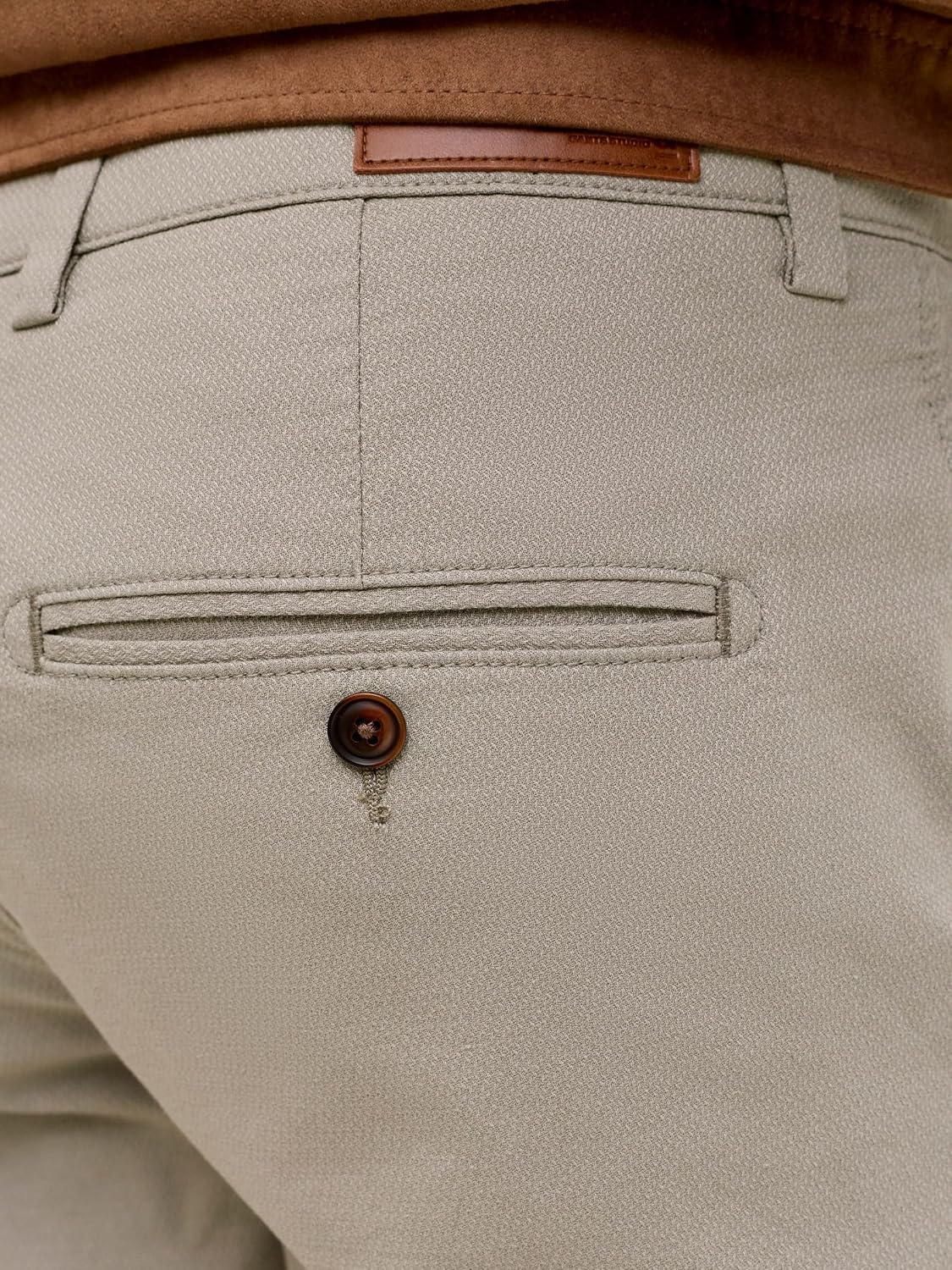 Detalle 2 de Jack & Jones Herren Jpstmarco Slim-Fit Corduroy-Chino mit niedrigem Bund