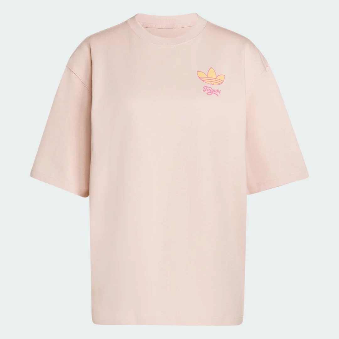 Detalle de Camiseta TAIYAKI de Adidas — rosa