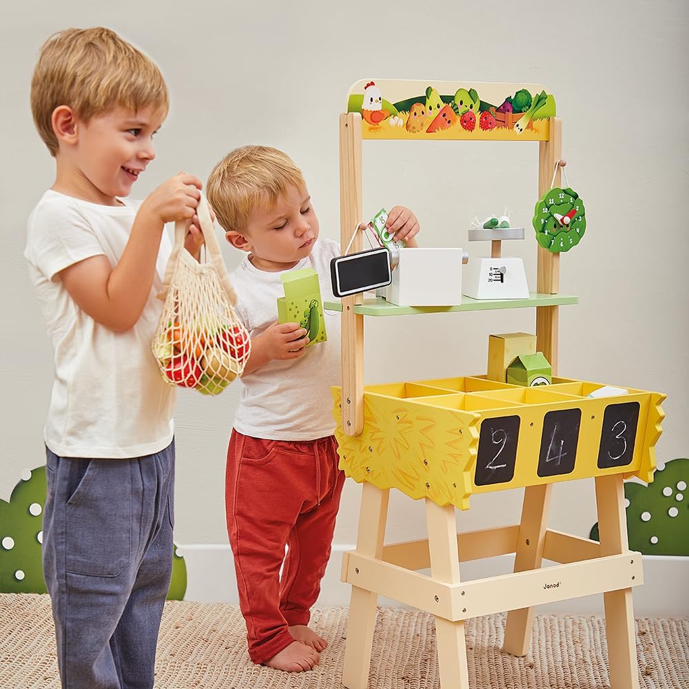 Detalle 2 de Janod Bancarella Bambini Farm Market (J03322) – gioco di imitazione in legno FSC con 32 accessori